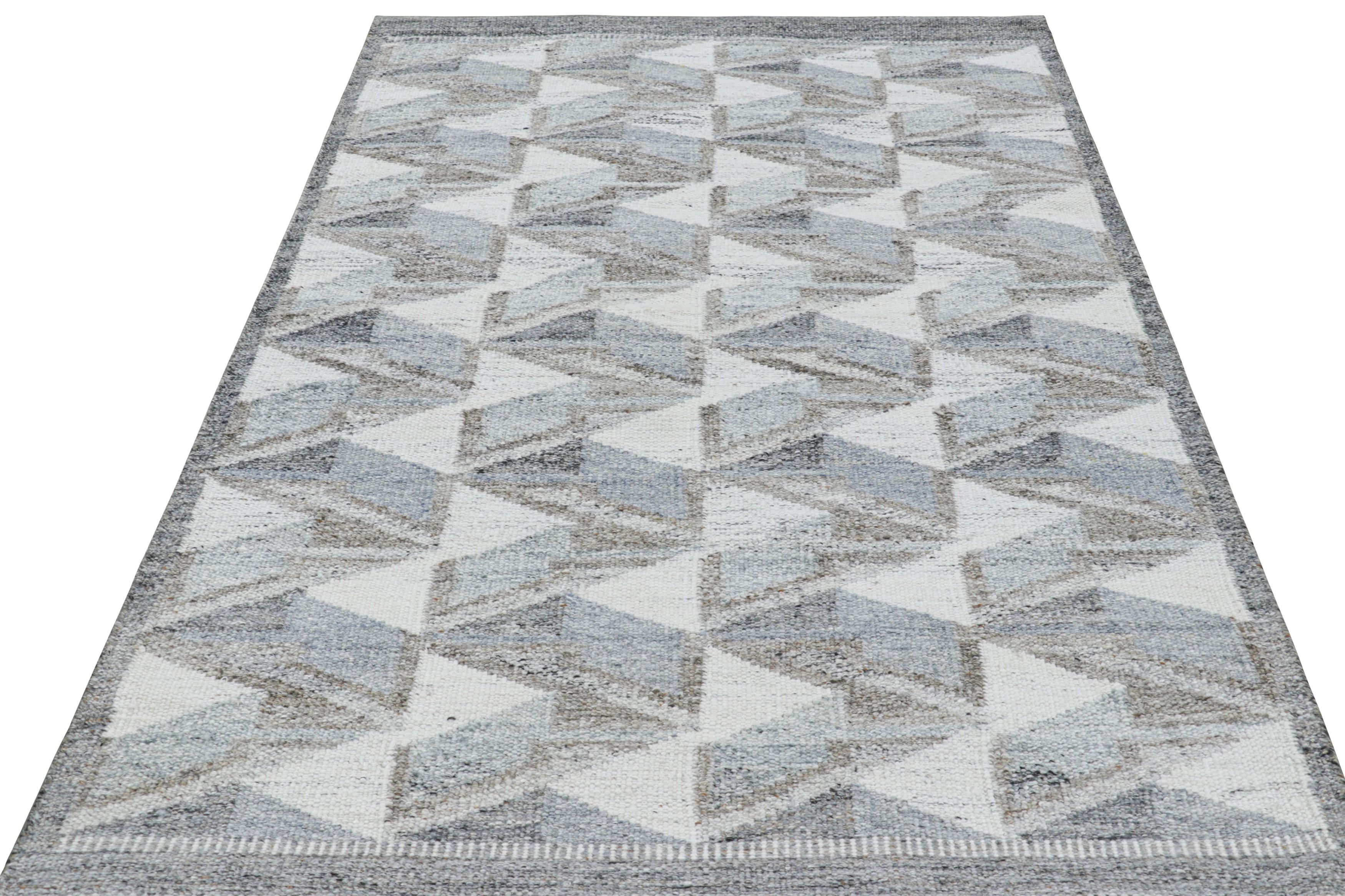 Indian Rug & Kilim’s Scandinavian Style Outdoor Rug with Blue & Gray Geometric Pattern For Sale