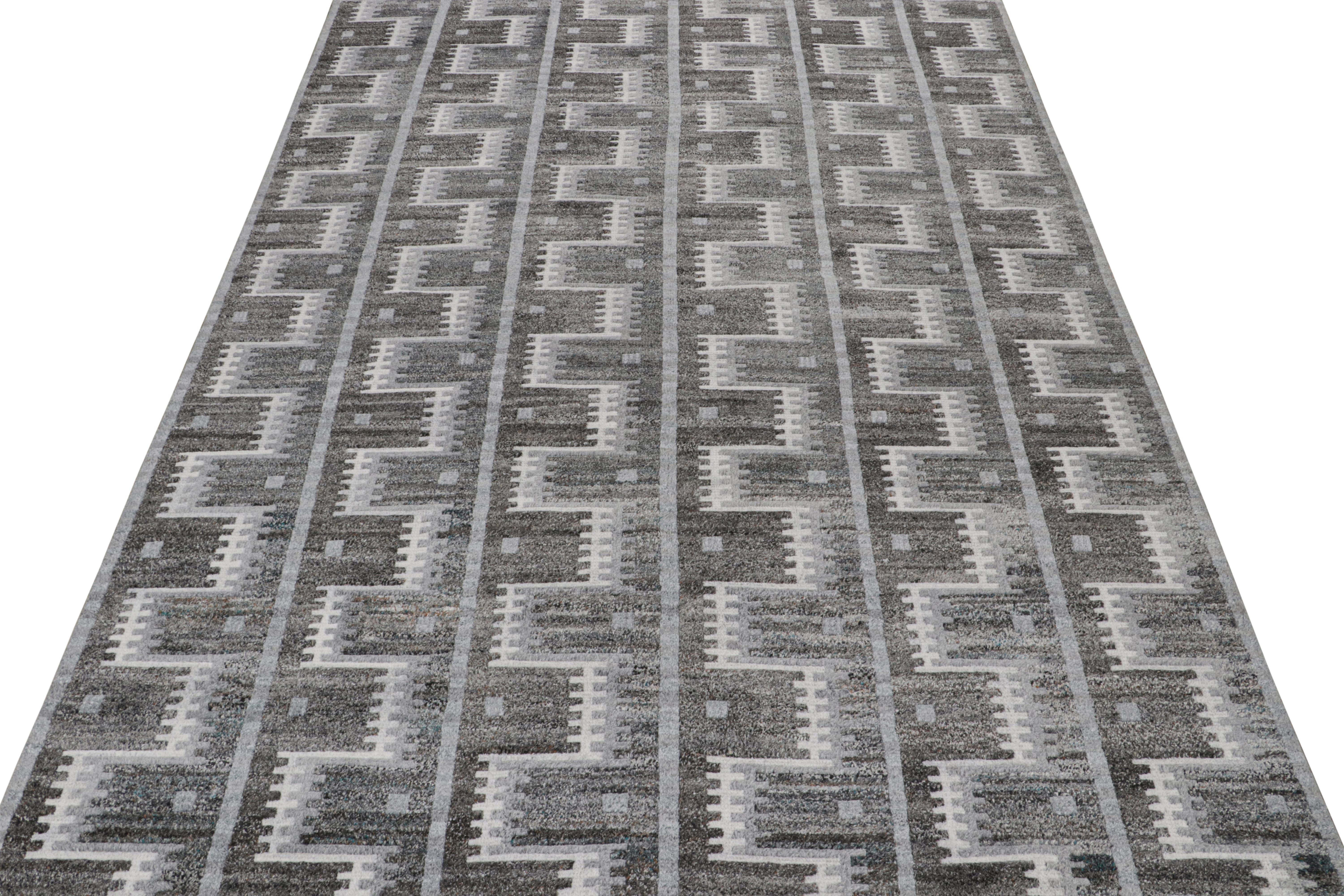 Scandinavian Modern Rug & Kilim’s Scandinavian Style Outdoor Rug with Gray Geometric Patterns For Sale