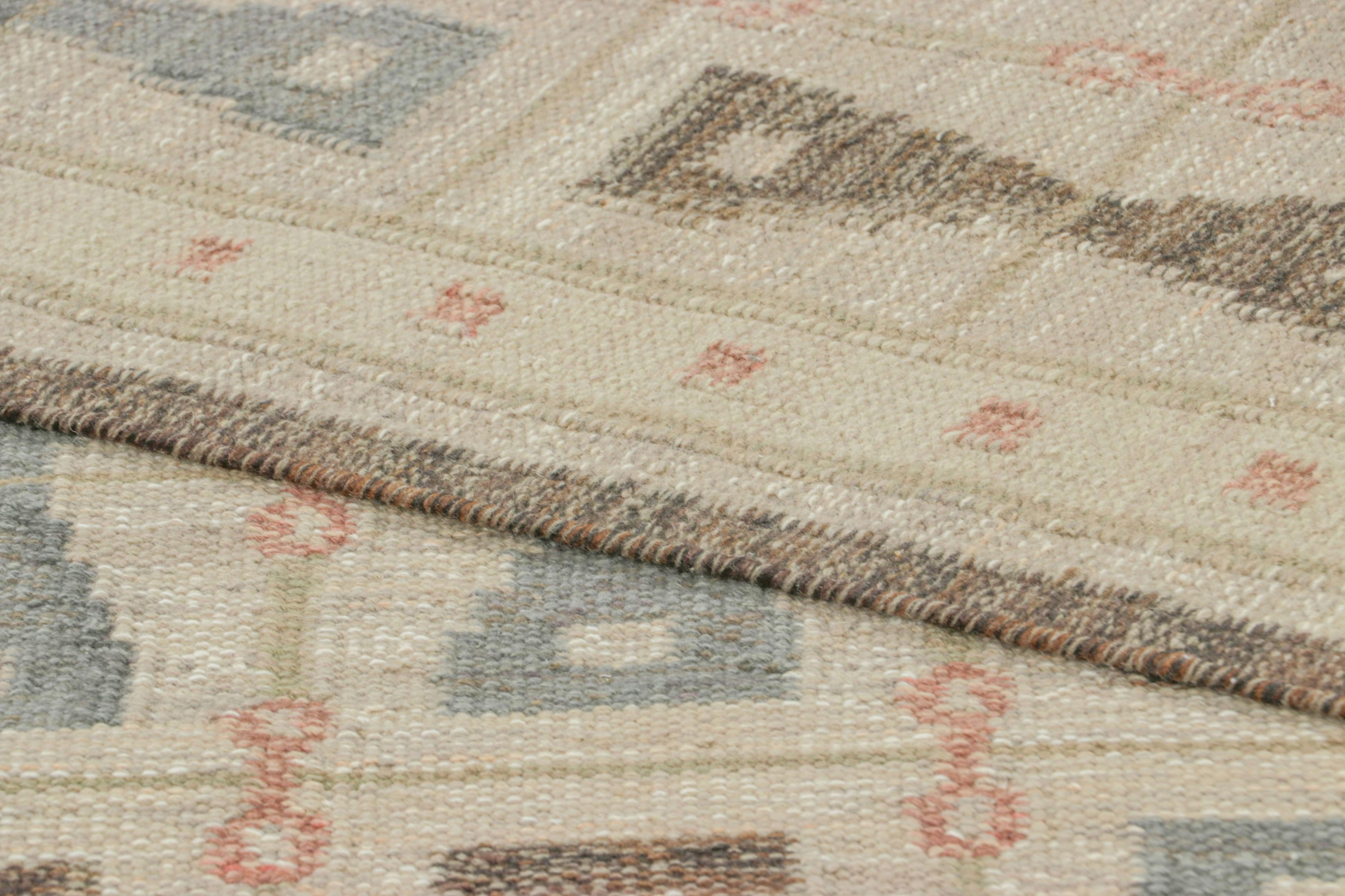 Contemporary Rug & Kilim’s Scandinavian Style Rug, Beige-Brown and Slate Hourglass Patterns For Sale