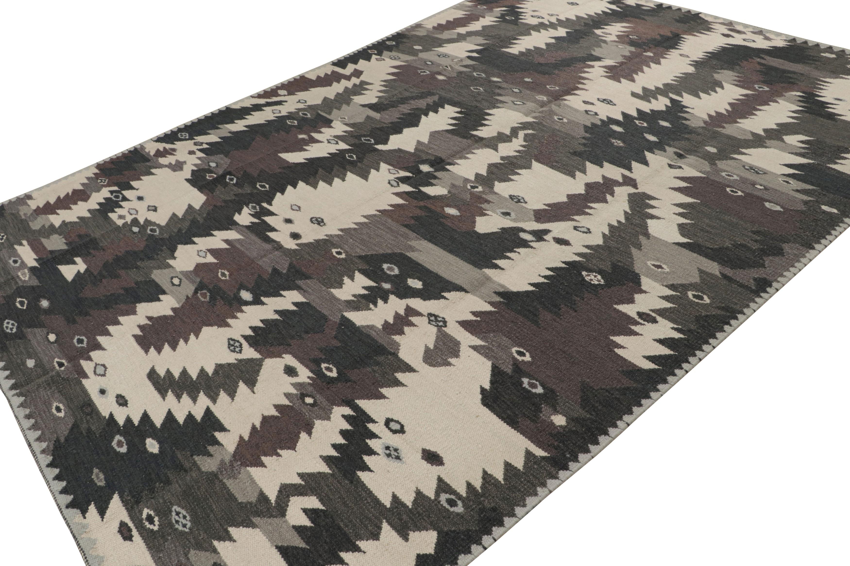 Art Deco Rug & Kilim’s Scandinavian Style Rug, Charcoal Gray Tones in Geometric Patterns For Sale
