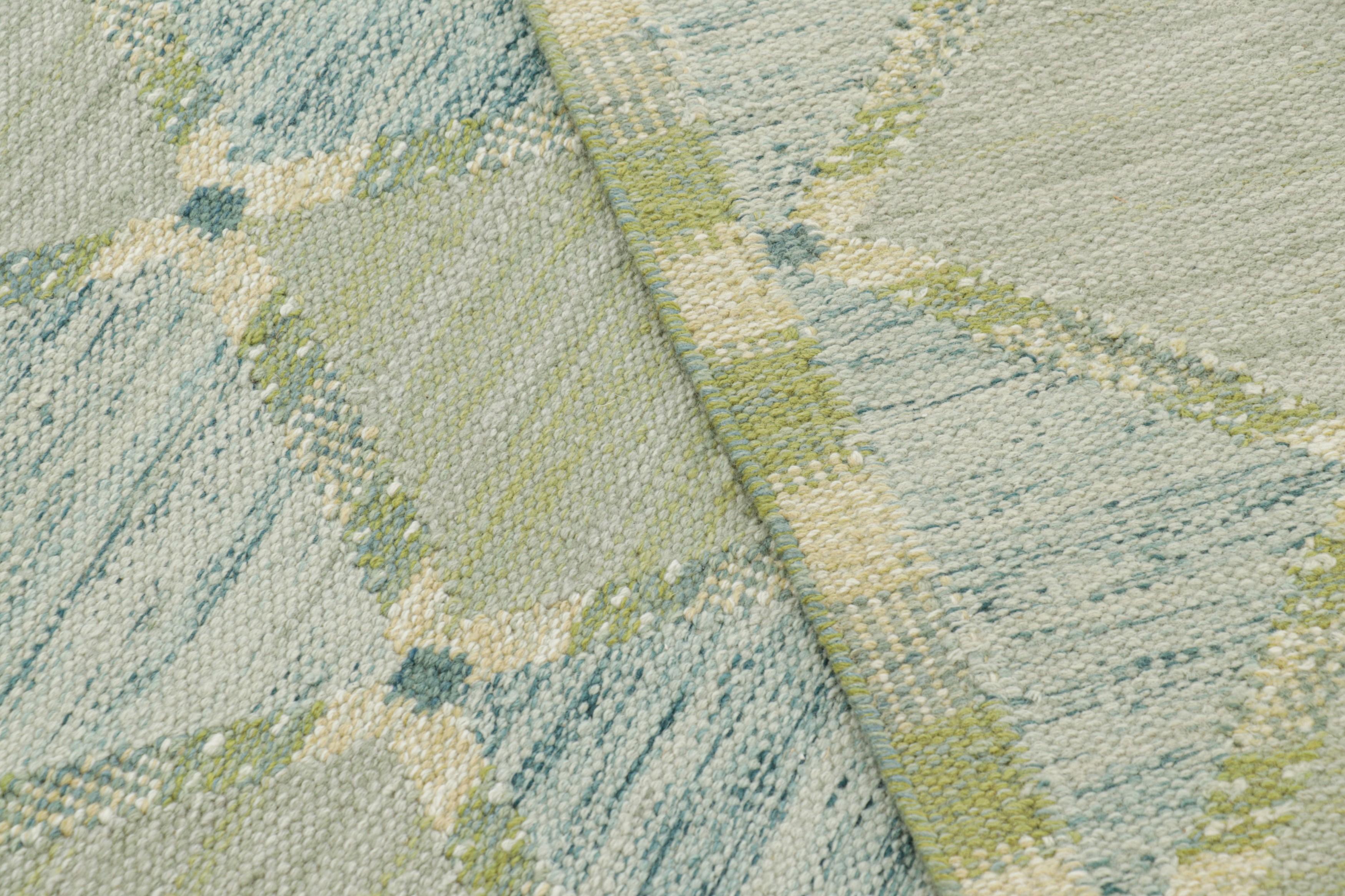 Tappeto in stile scandinavo Rug & Kilim, motivi a diamante a reticolo verde e blu In condizioni Nuovo in vendita a Long Island City, NY