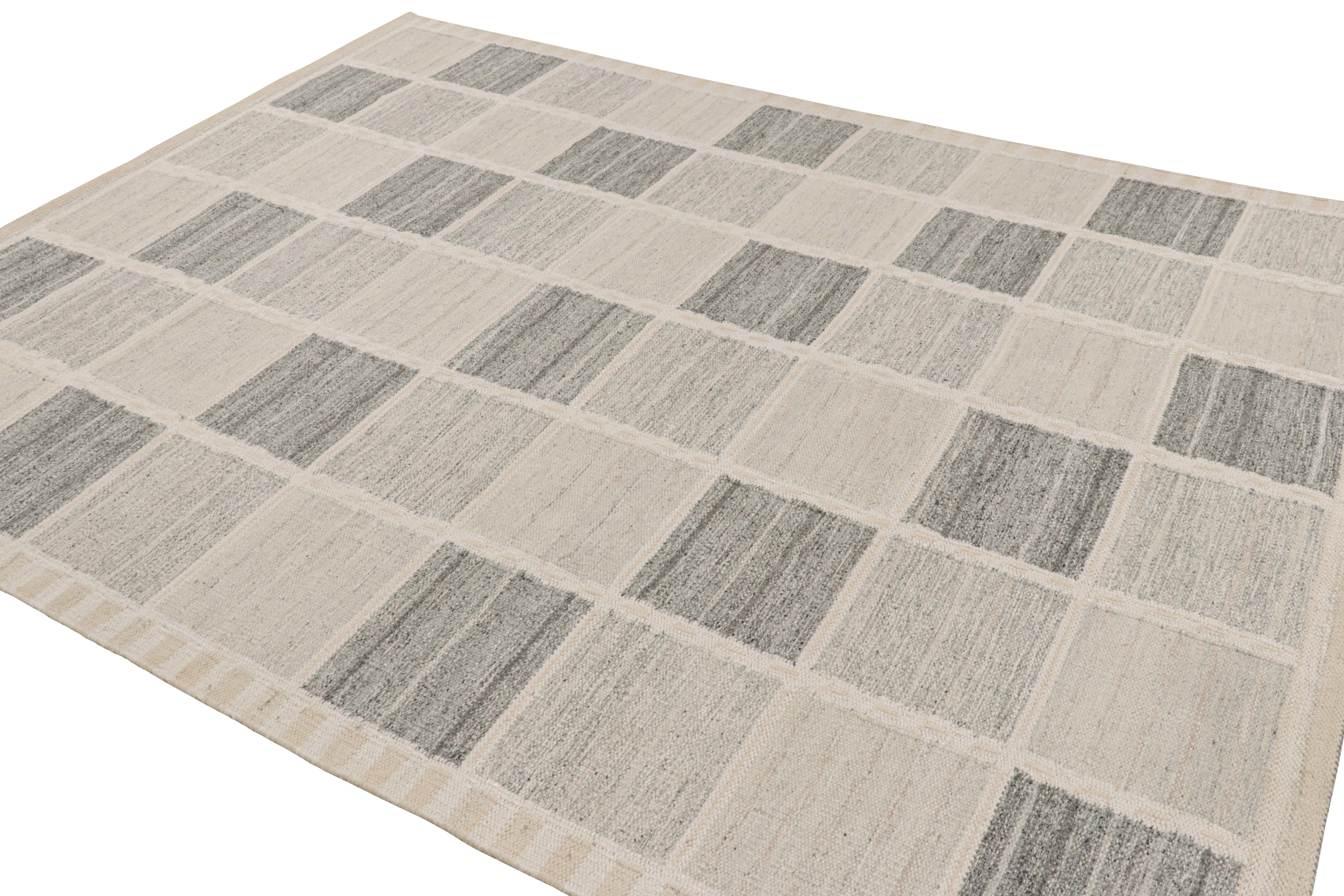 Indian Rug & Kilim’s Scandinavian Style Rug in Beige and Gray Geometric Patterns For Sale