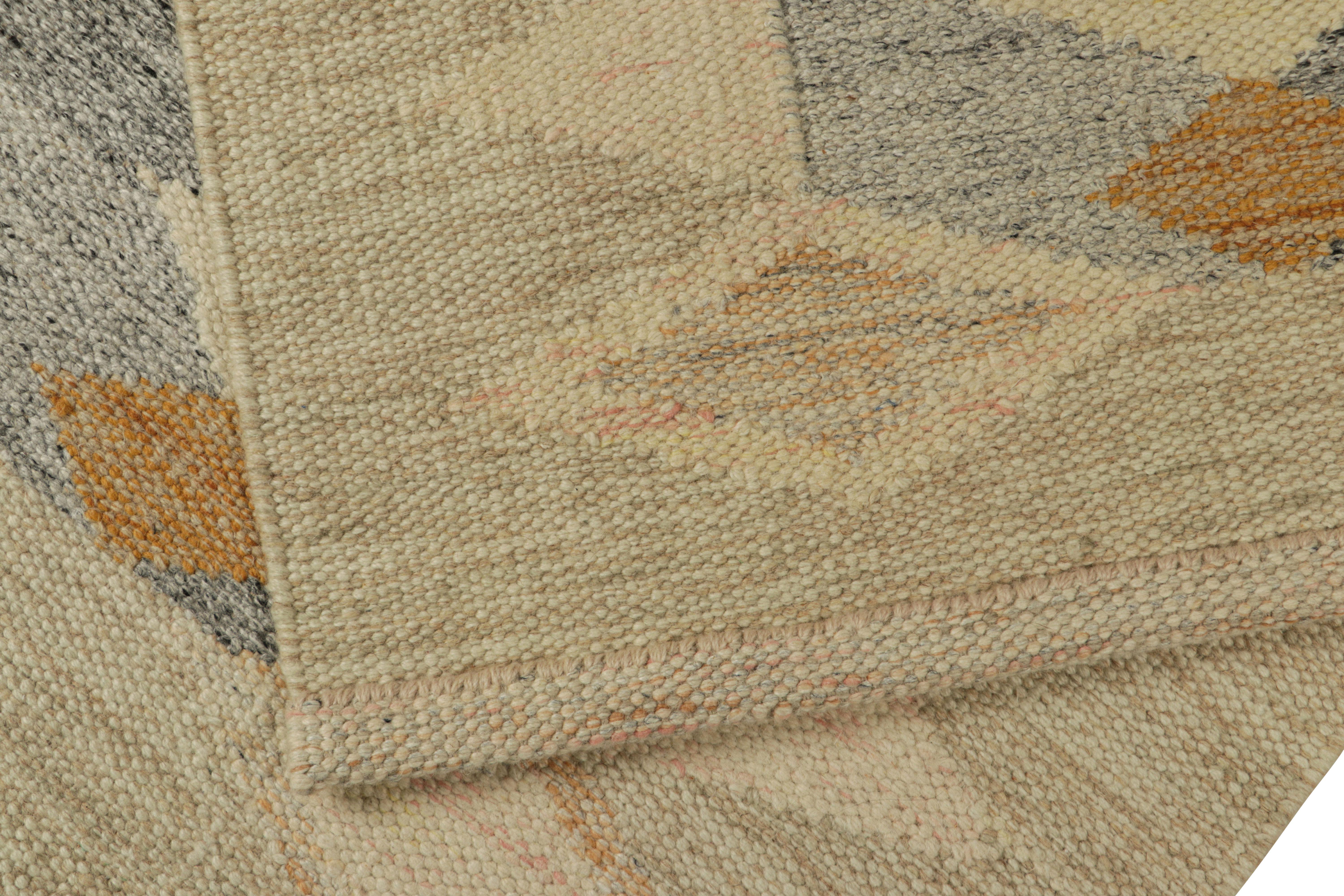 Rug & Kilim's Teppich im skandinavischen Stil in Beige und Grau mit geometrischen Mustern (Wolle) im Angebot