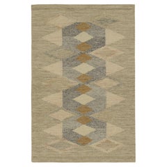 Rug & Kilim's Teppich im skandinavischen Stil in Beige und Grau mit geometrischen Mustern