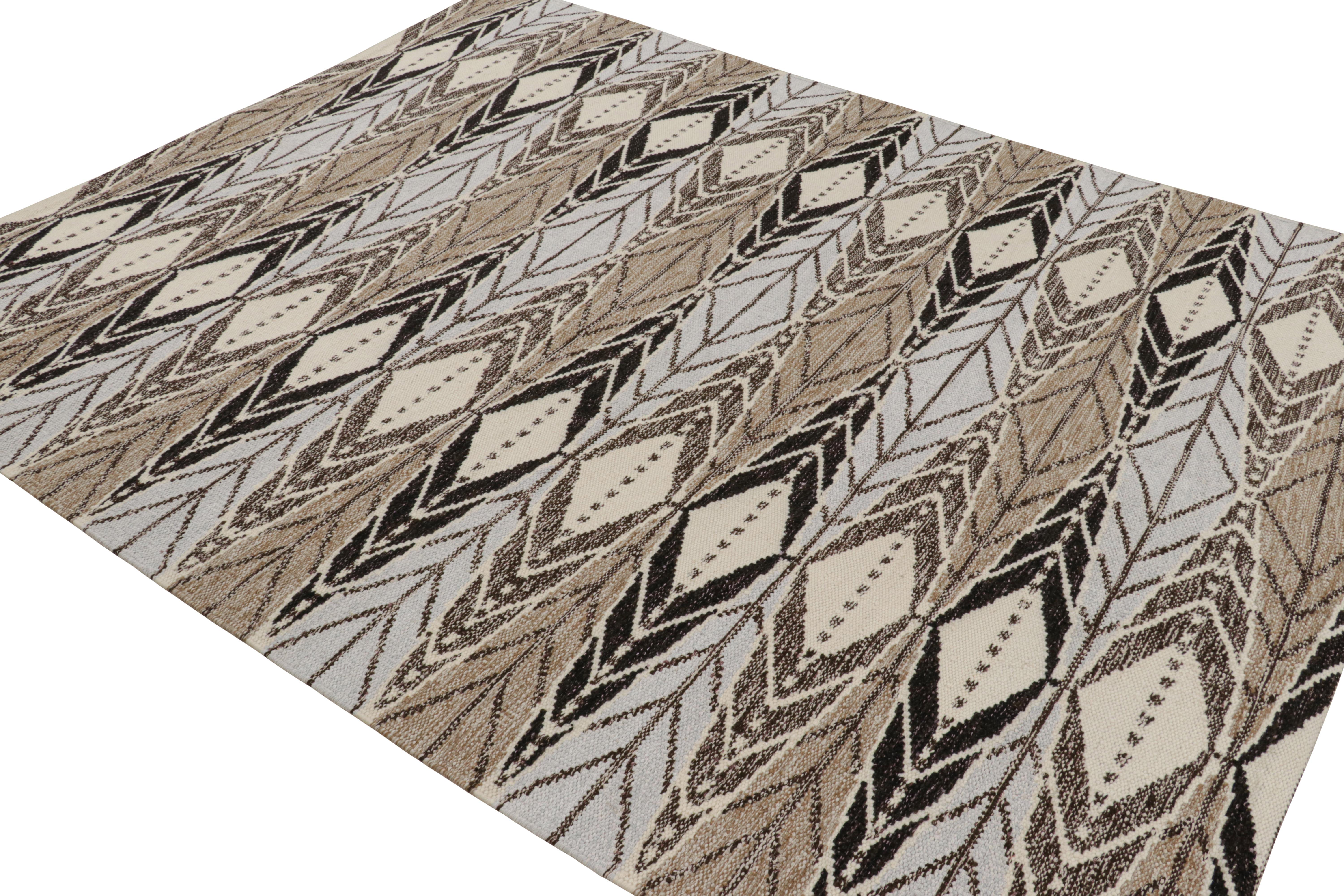 Indian Rug & Kilim’s Scandinavian Style Rug in Beige and Light Blue Geometric Pattern For Sale