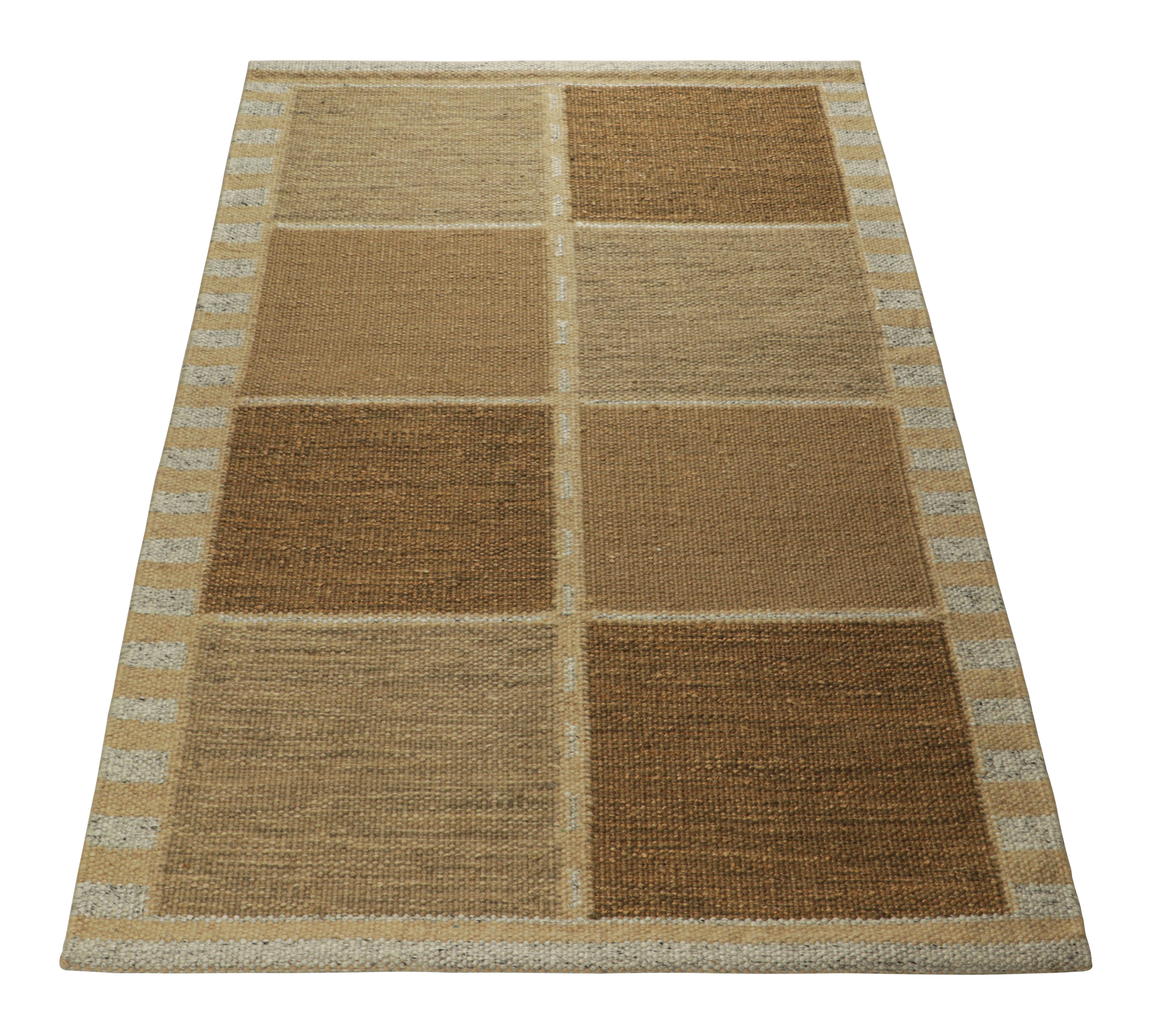 Alfombra de estilo escandinavo Rug & Kilim en beige-marrón, con dibujo geométrico azul Tejido a mano en venta