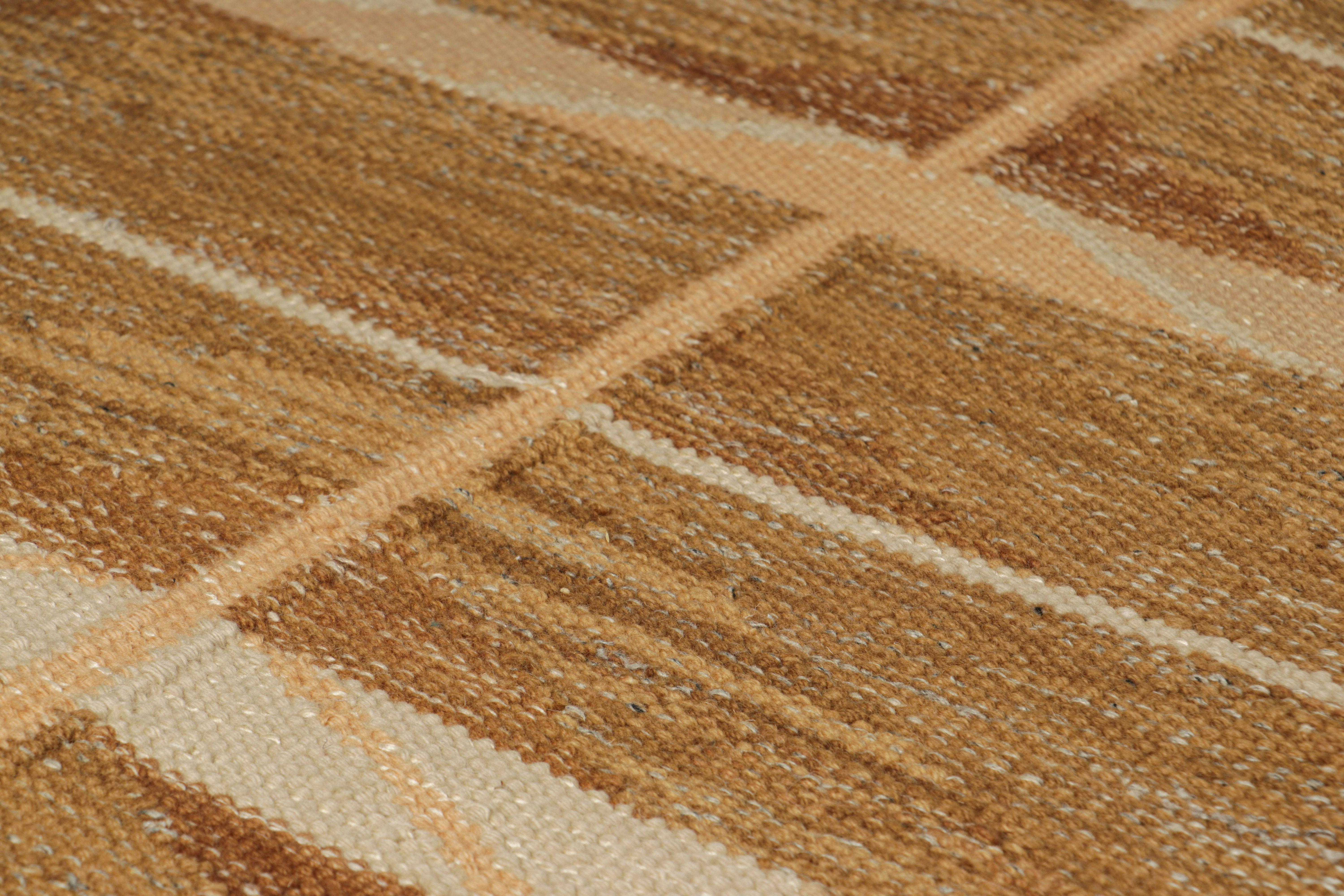 Dieser 3x5 große Akzentteppich im schwedischen Stil gehört zu einer aufregenden neuen Kollektion von Rug & Kilim in Geschenkgröße und ist eine kühne Ergänzung der Scandinavian Collection'S. Das handgewebte Flachgewebe aus Wolle mit ungefärbten