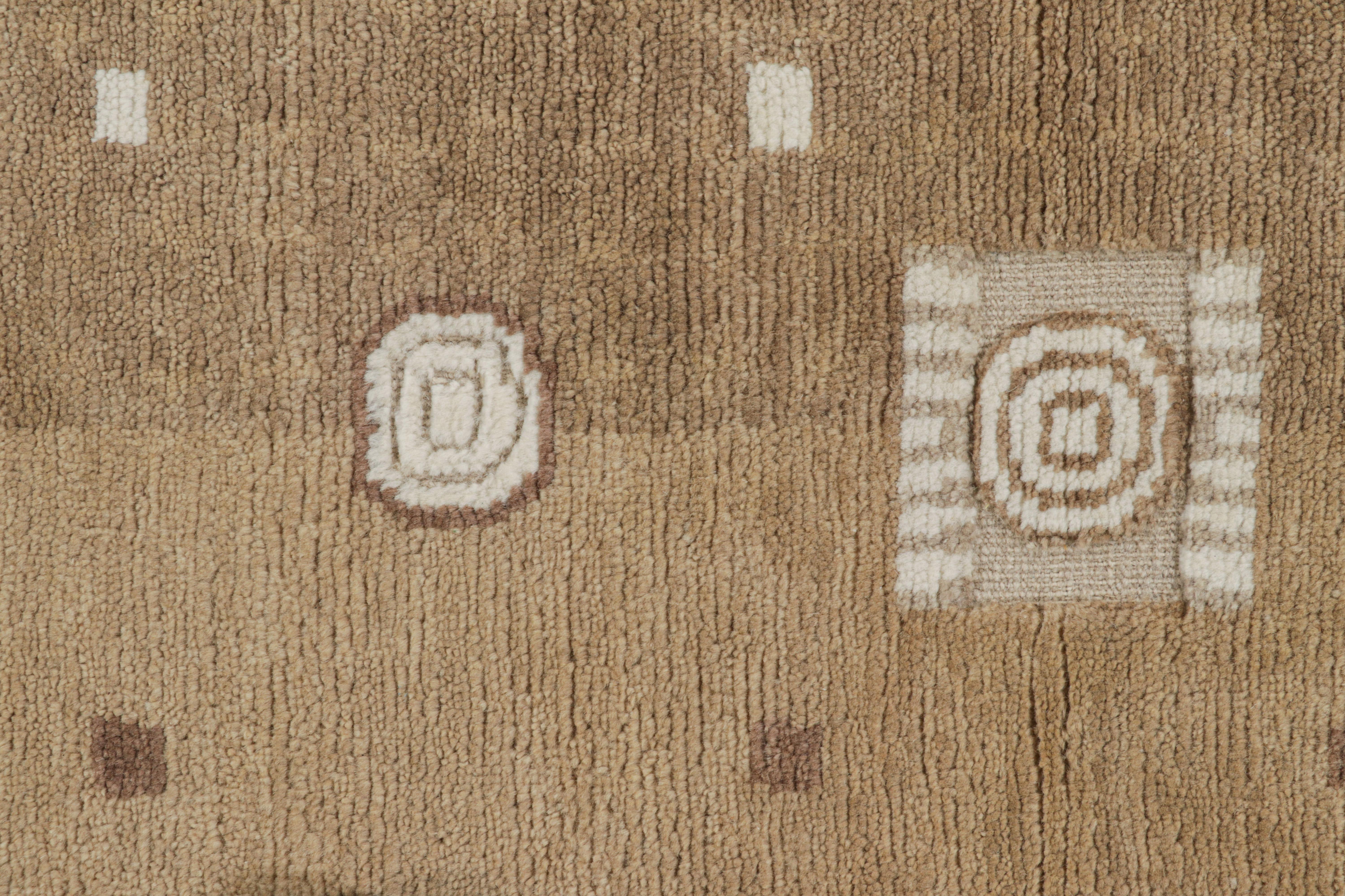 Scandinave moderne Rug & Kilim's Scandinavian Style Rug in Beige-Brown with Geometric Patterns (tapis de style scandinave à motifs géométriques) en vente