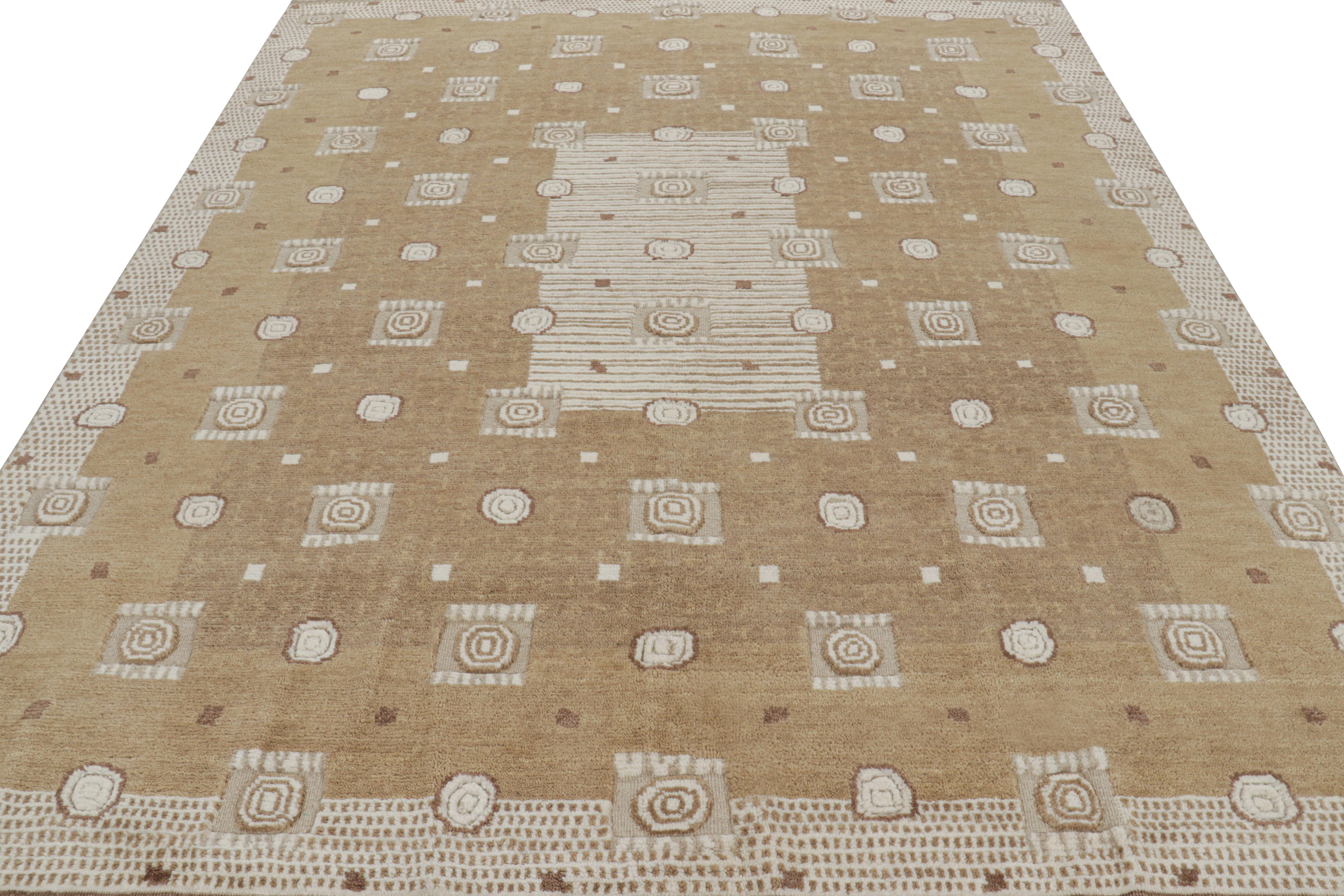 Noué à la main Rug & Kilim's Scandinavian Style Rug in Beige-Brown with Geometric Patterns (tapis de style scandinave à motifs géométriques) en vente