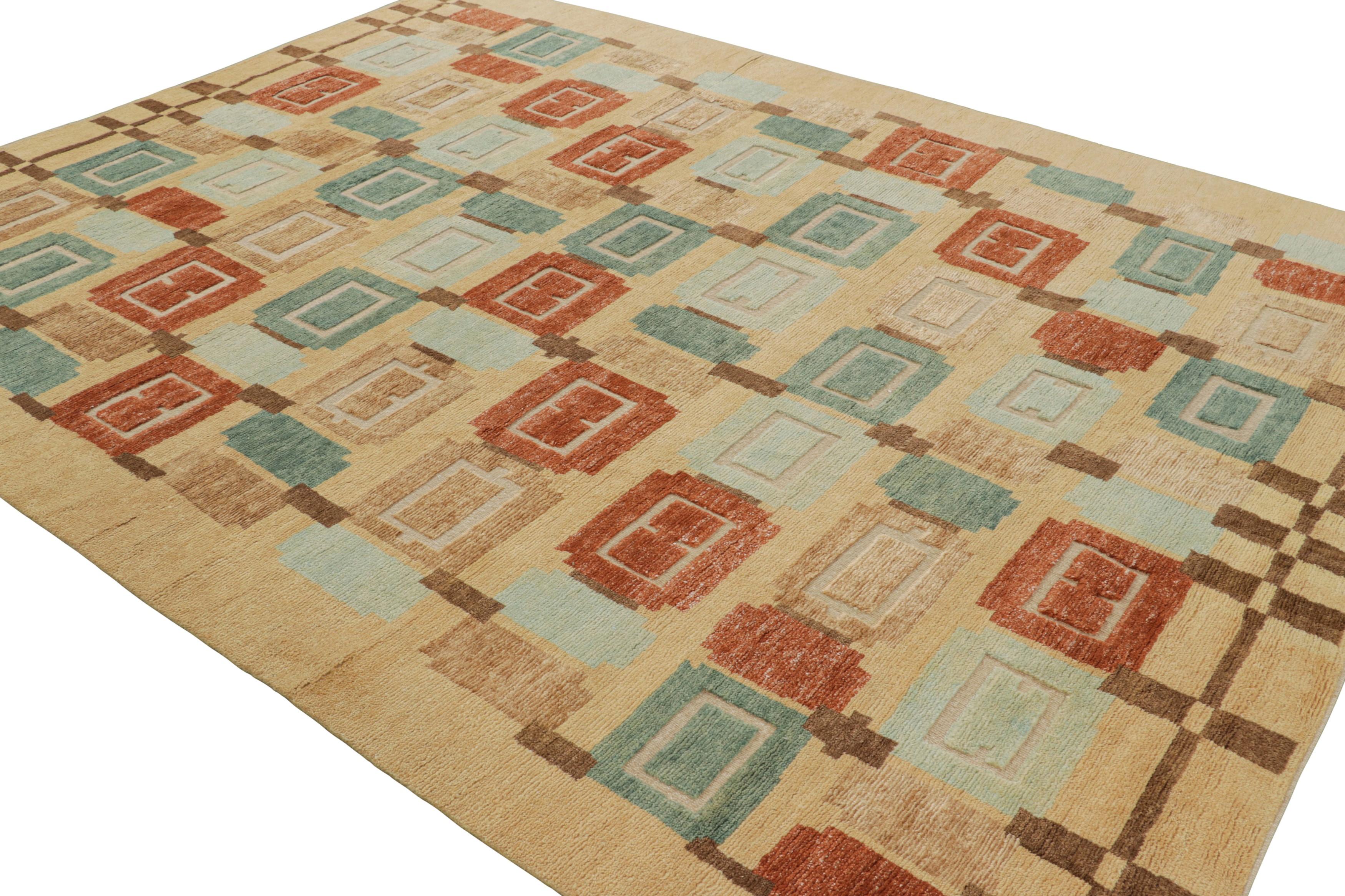 Annodato a mano Tappeto in stile scandinavo Rug & Kilim in beige-marrone con motivi geometrici in vendita