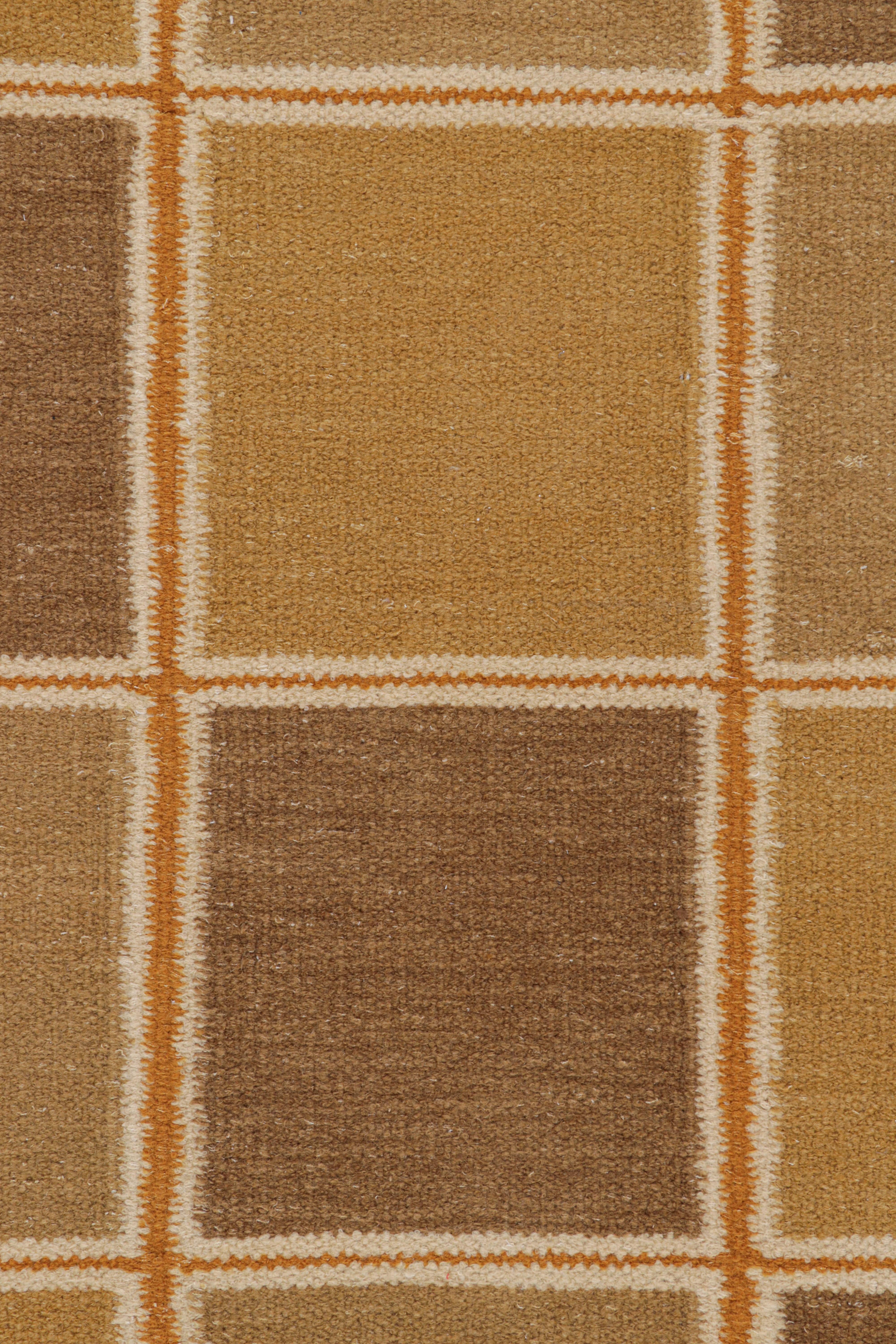 Rug & Kilim's Scandinavian Style Rug in Beige-Brown with Geometric Patterns (tapis de style scandinave à motifs géométriques) Neuf - En vente à Long Island City, NY
