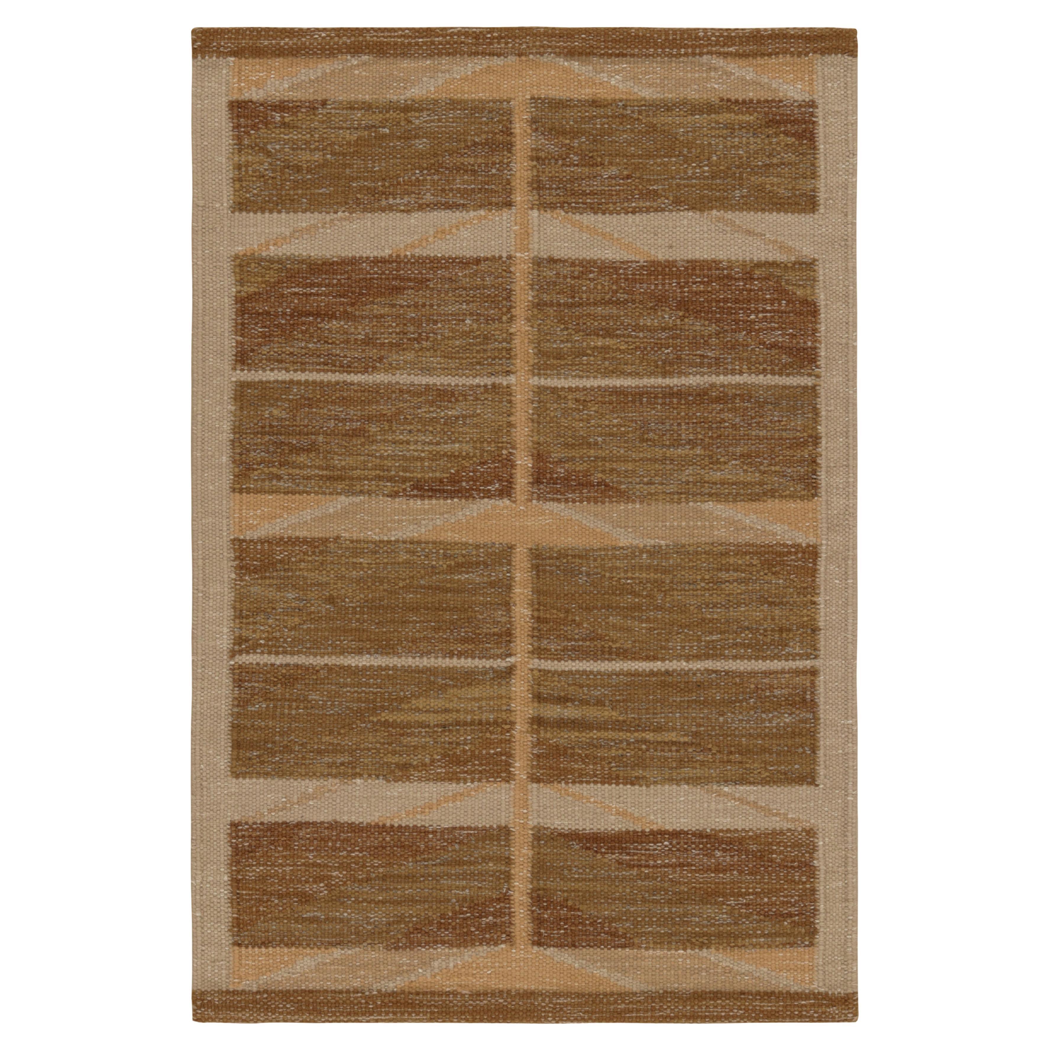 Rug & Kilim’s Scandinavian Style Rug in Beige-Brown, with Geometric Patterns For Sale
