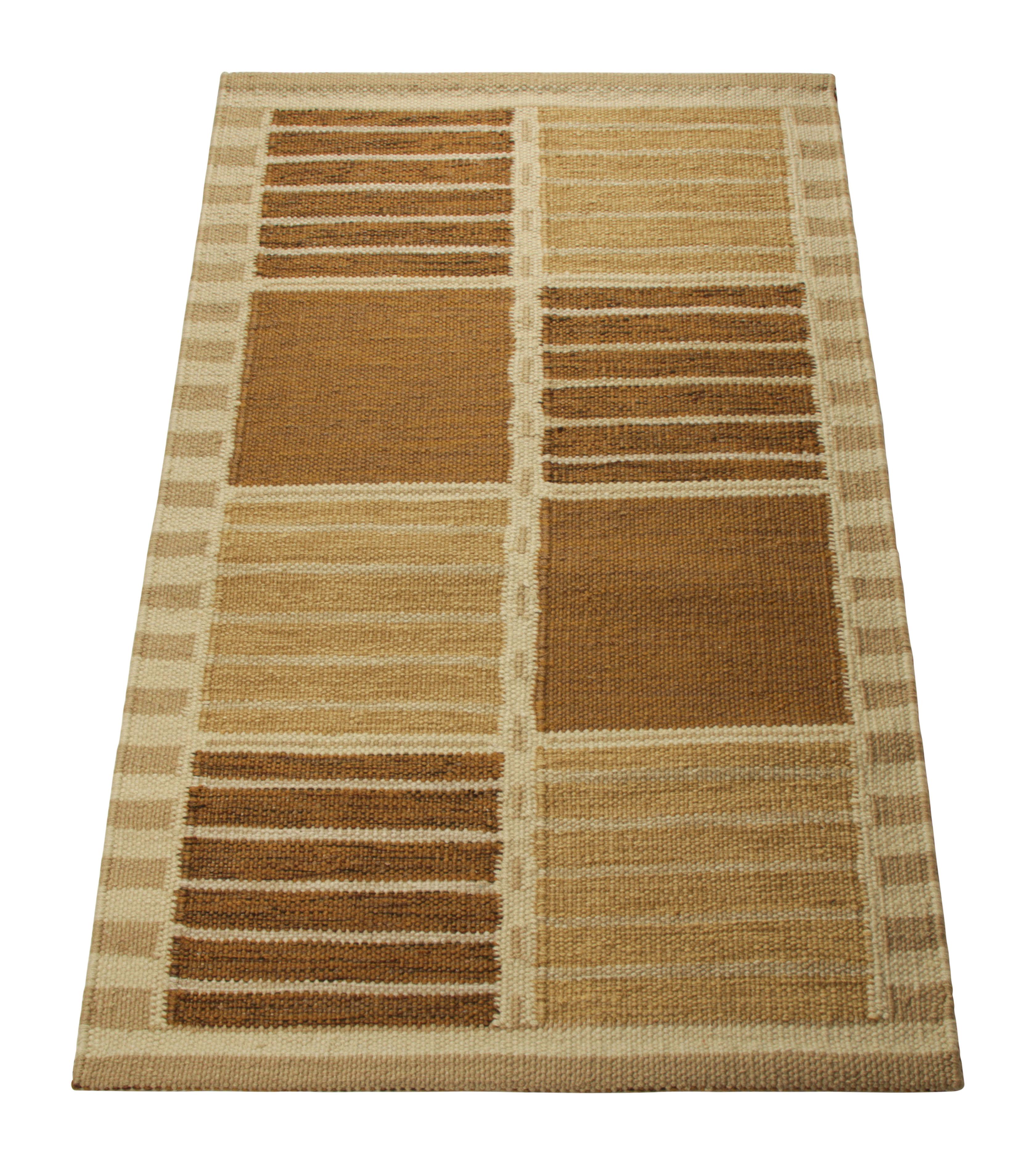 Indiano Tappeto in stile scandinavo Rug & Kilim in beige-marrone, con strisce geometriche in vendita