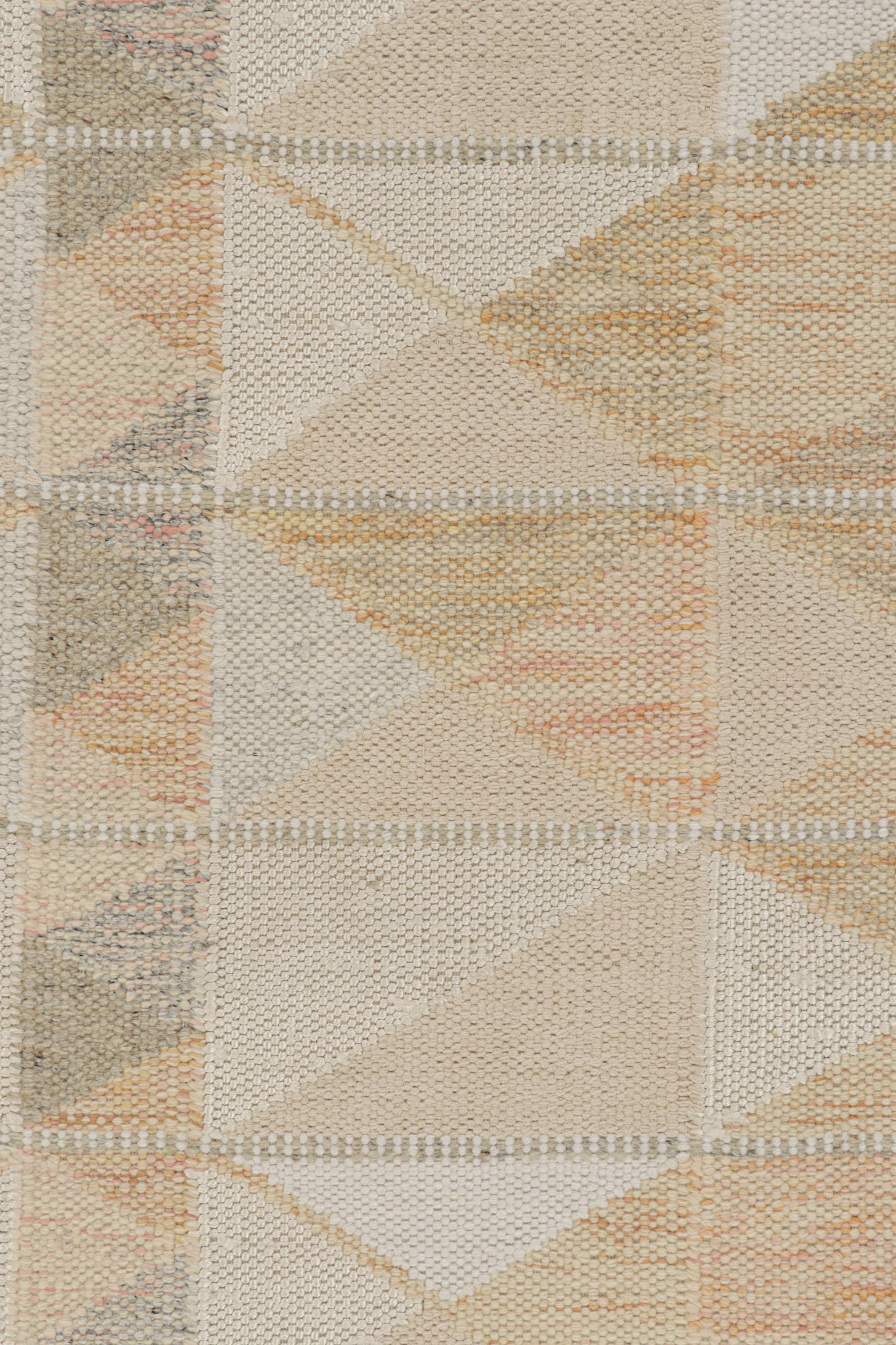 Modern Rug & Kilim’s Scandinavian Style Rug in Beige, Gray and White Geometric Patterns For Sale