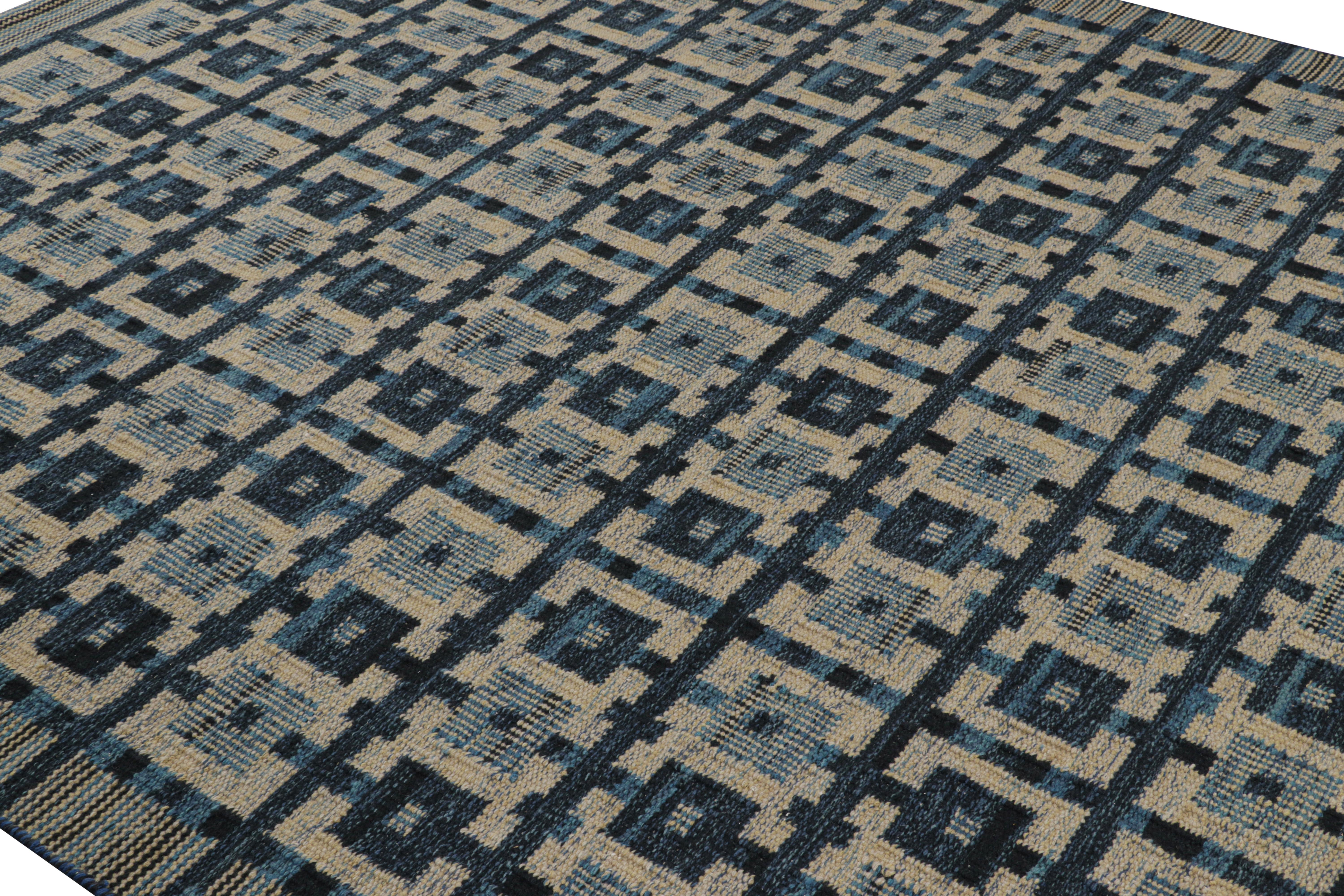 Dieser 8x10 große skandinavische Kelim aus unserer berühmten Flachgewebe-Textur der gleichnamigen, preisgekrönten Collection'S ist aus Wolle handgewebt und besticht durch die Finesse schwedischer Ästhetik mit einem geometrischen Muster. 

Über das