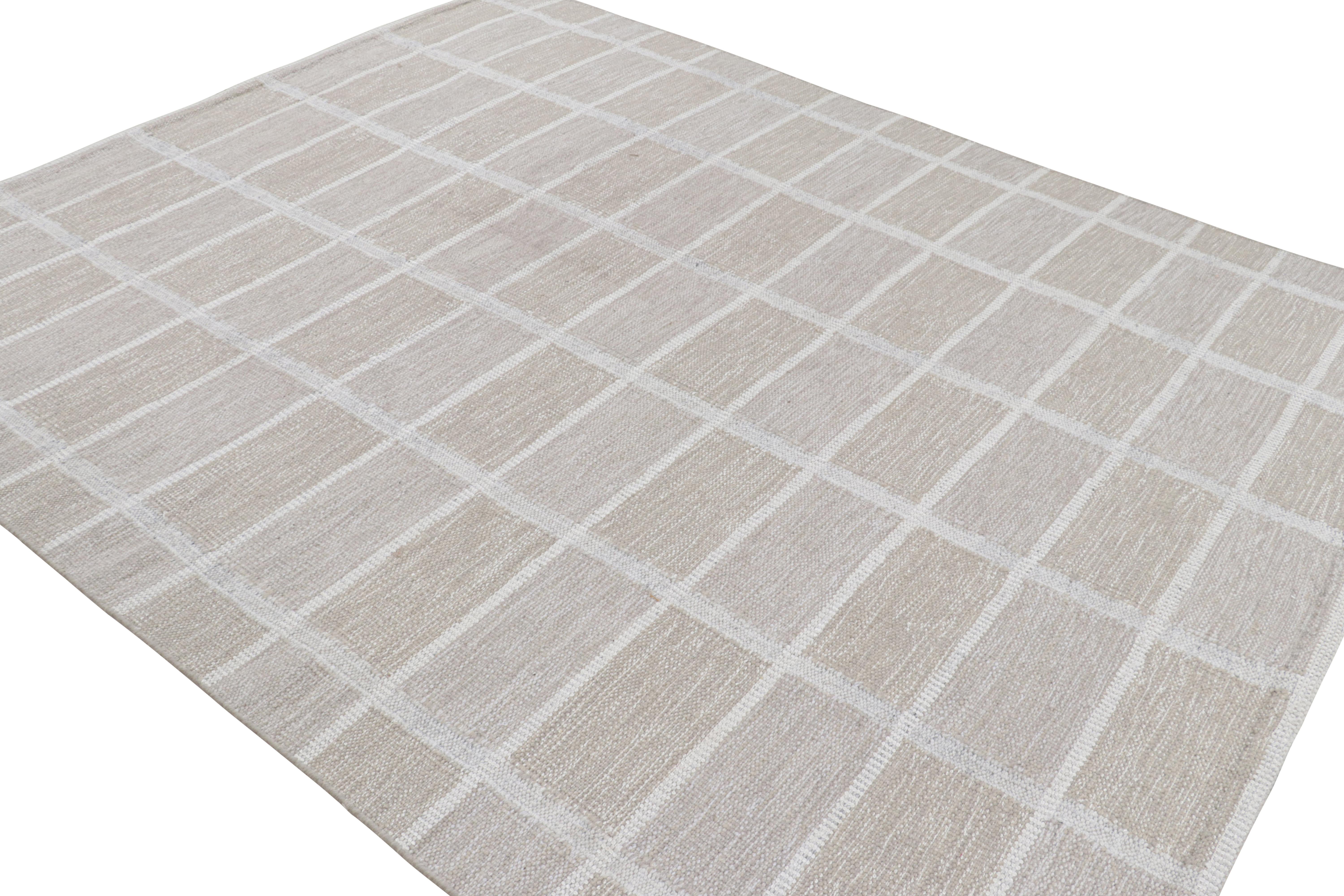 Alfombra de estilo escandinavo Rug & Kilim en beige con motivos de cuadrícula gris y blanca Indio en venta