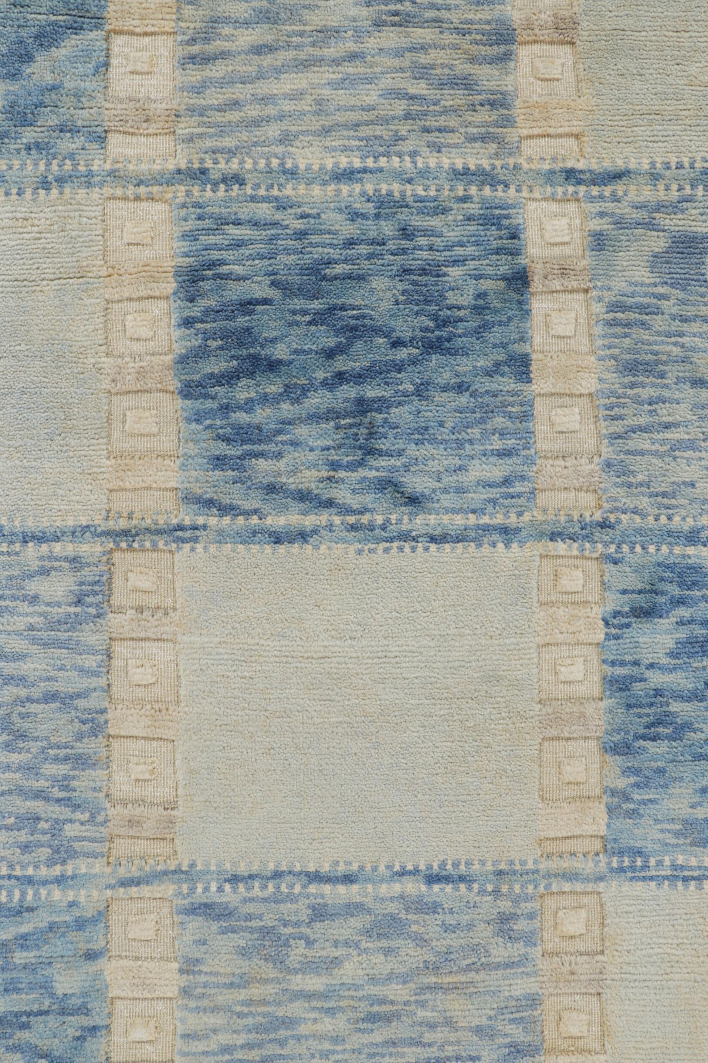 Rug & Kilim’s Scandinavian Style Rug in Blue and Cream with Geometric Patterns In New Condition For Sale In Long Island City, NY