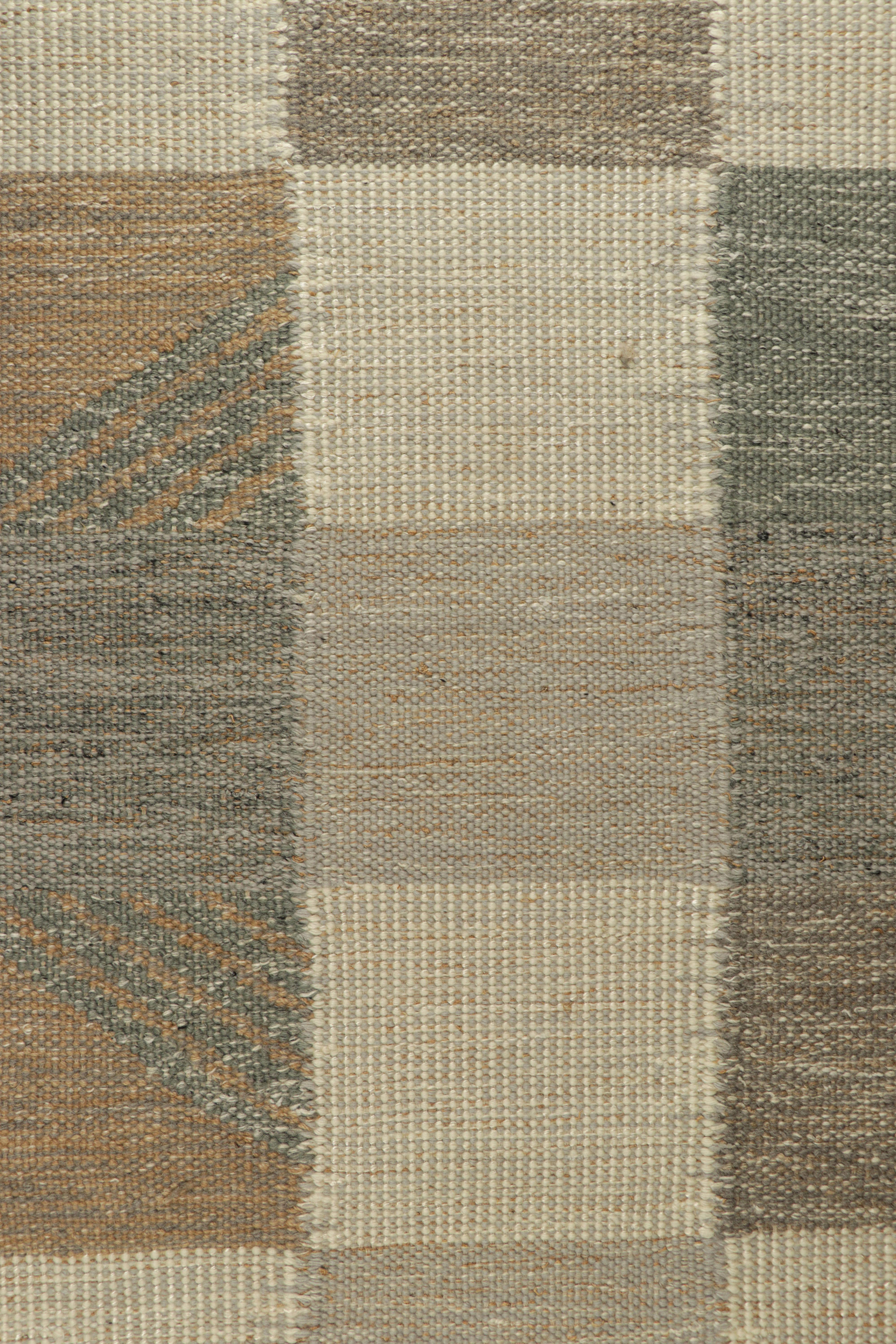 Rug & Kilim's Teppich im skandinavischen Stil in Blau und Grau mit geometrischen Mustern im Zustand „Neu“ im Angebot in Long Island City, NY