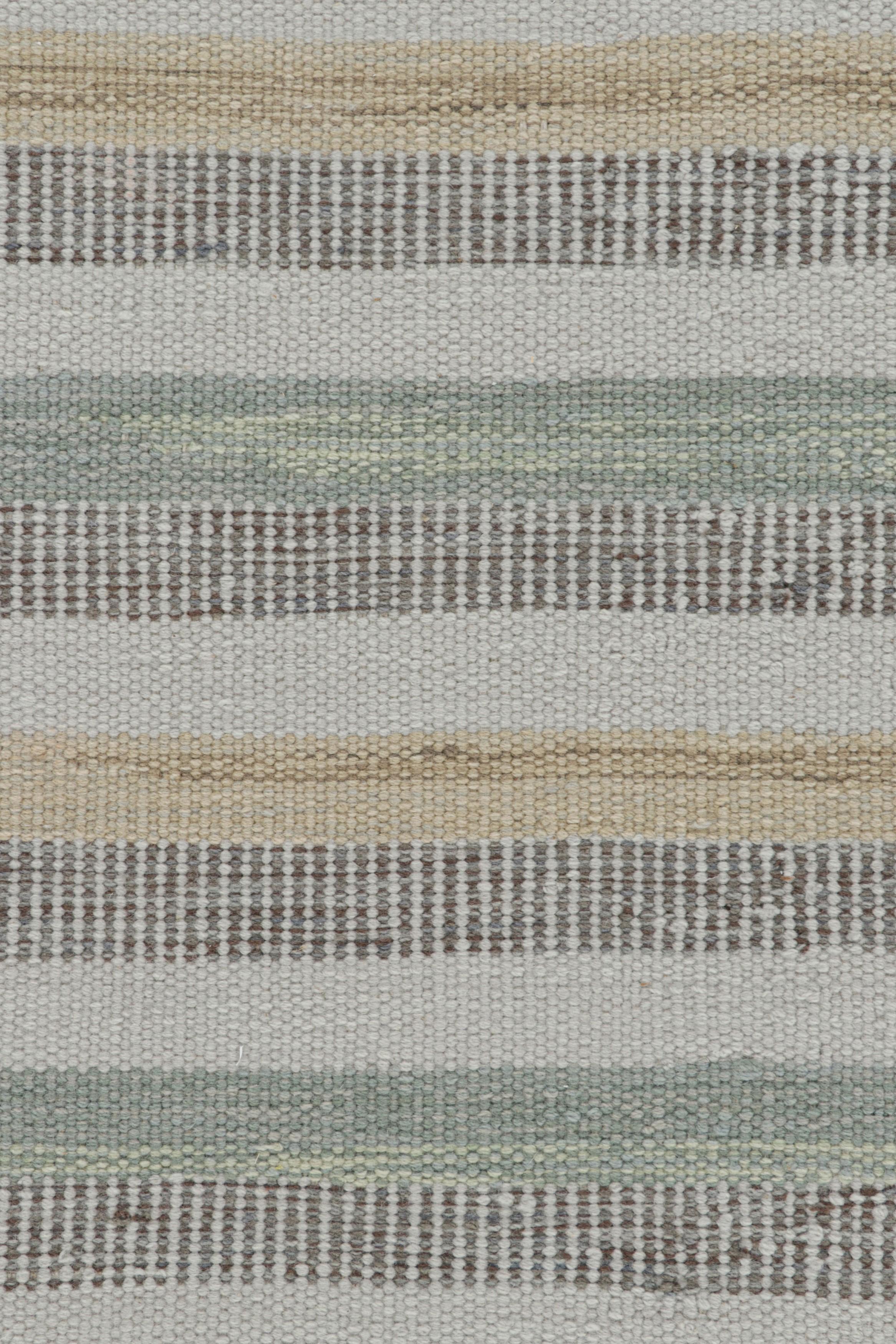 Moderno Tappeto in stile scandinavo Rug & Kilim in blu e grigio con strisce geometriche in vendita