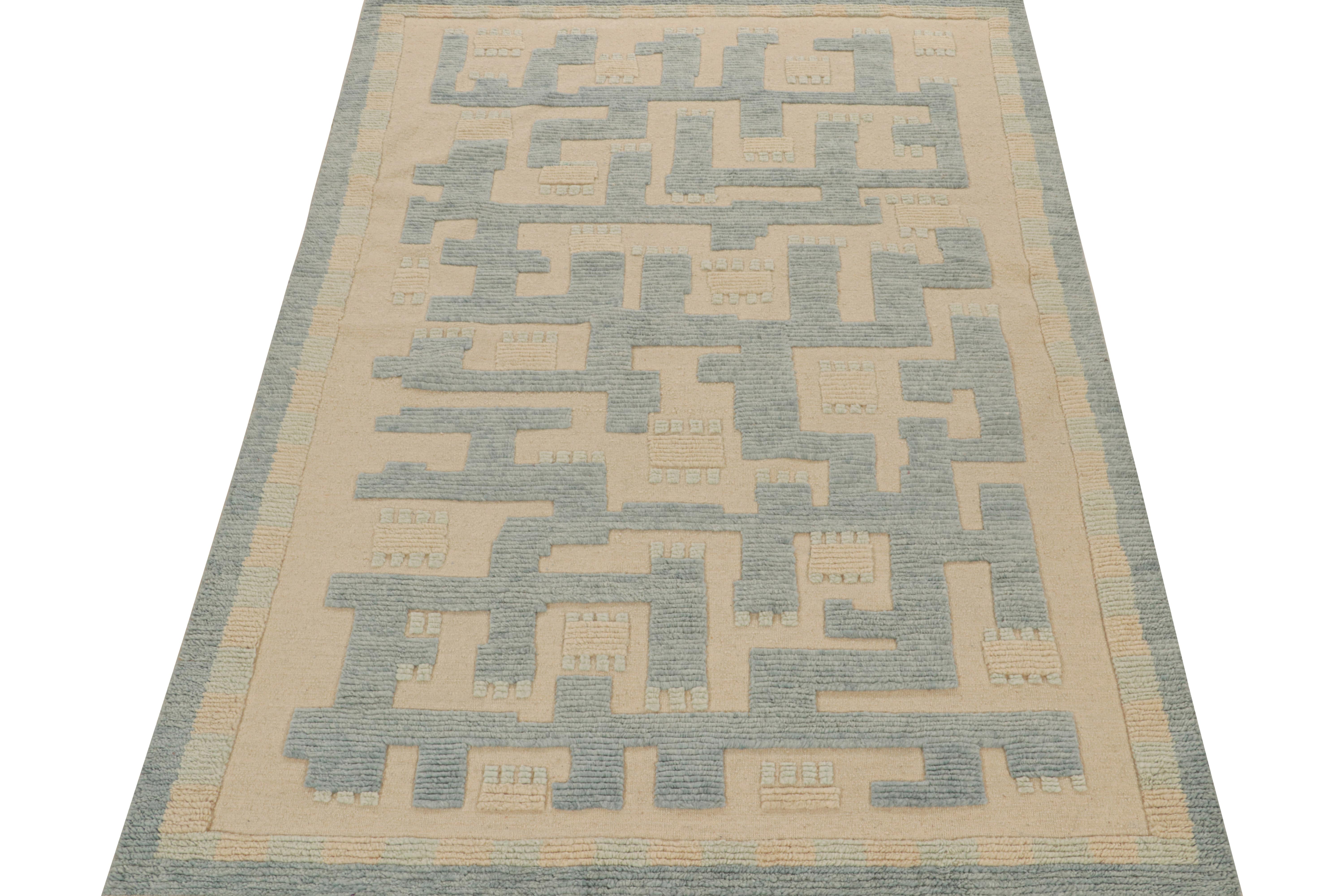 Modern Rug & Kilim’s Scandinavian Style rug in Blue & Beige Geometric Patterns For Sale