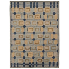 Rug & Kilim's Teppich im skandinavischen Stil mit geometrischen Mustern in Blau, Brown und Grau