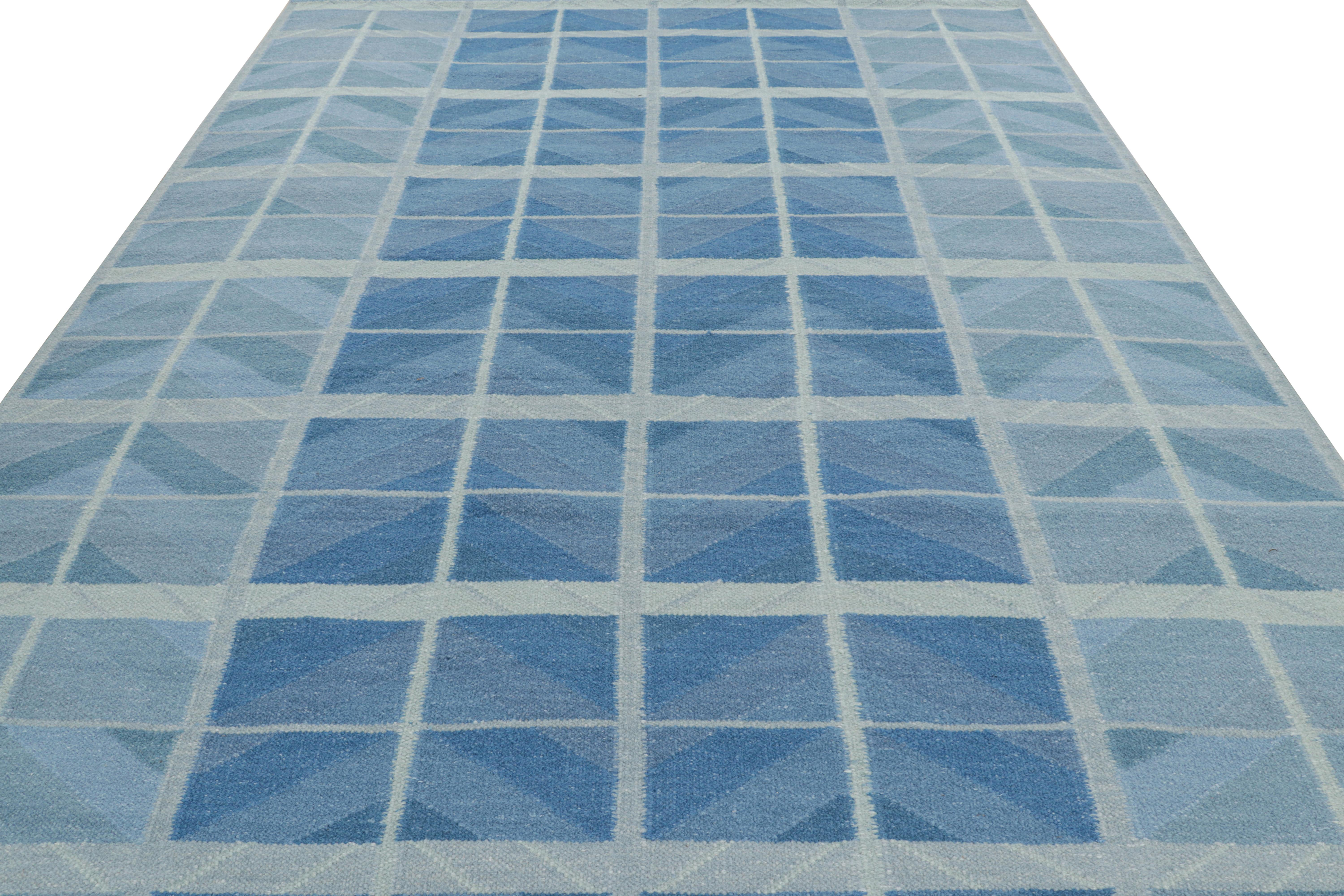 Indian Rug & Kilim’s Scandinavian Style Rug in Blue Tones with Geometric Patterns For Sale