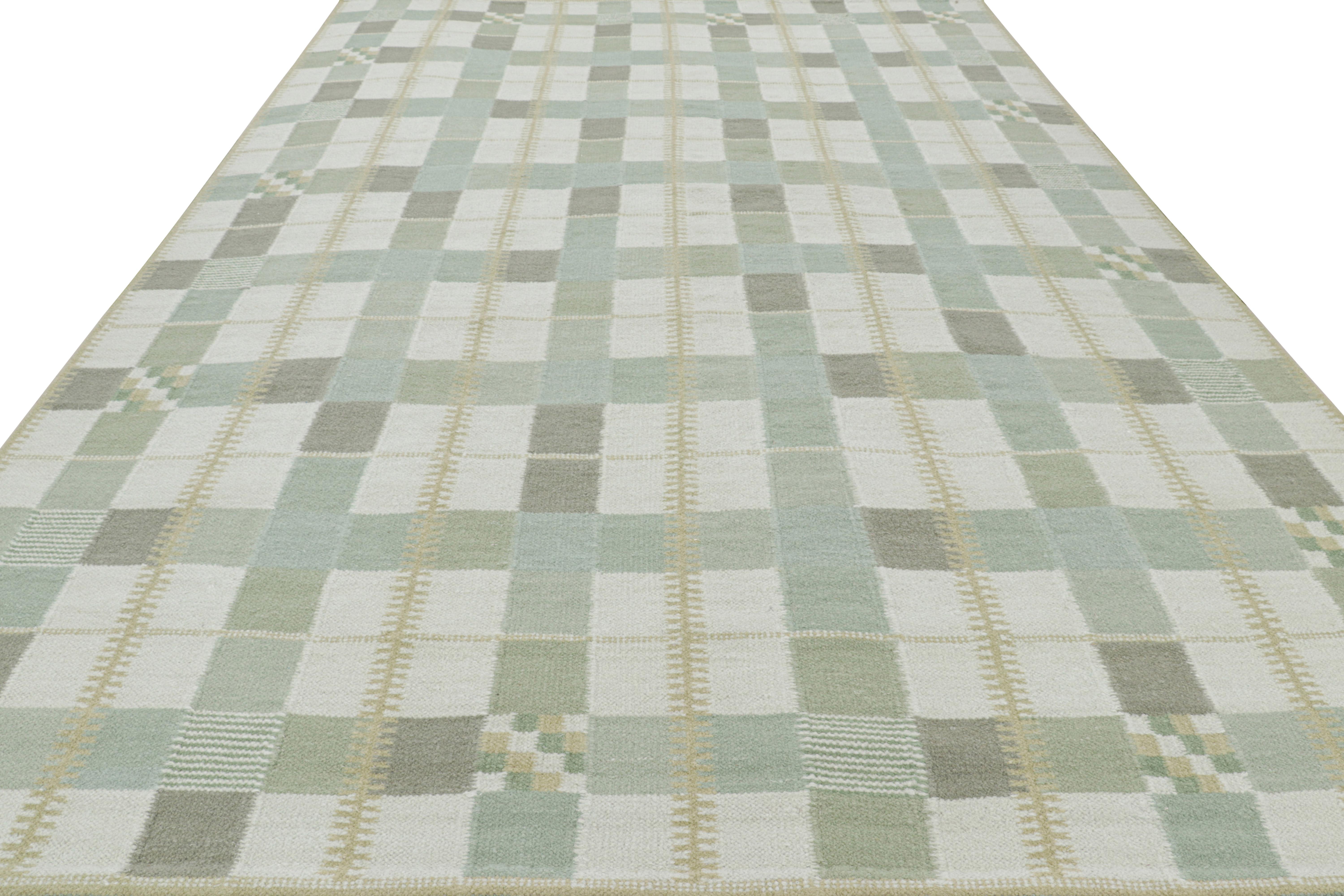 Rug & Kilim's Teppich im skandinavischen Stil in Blautönen mit geometrischen Mustern (Handgewebt) im Angebot