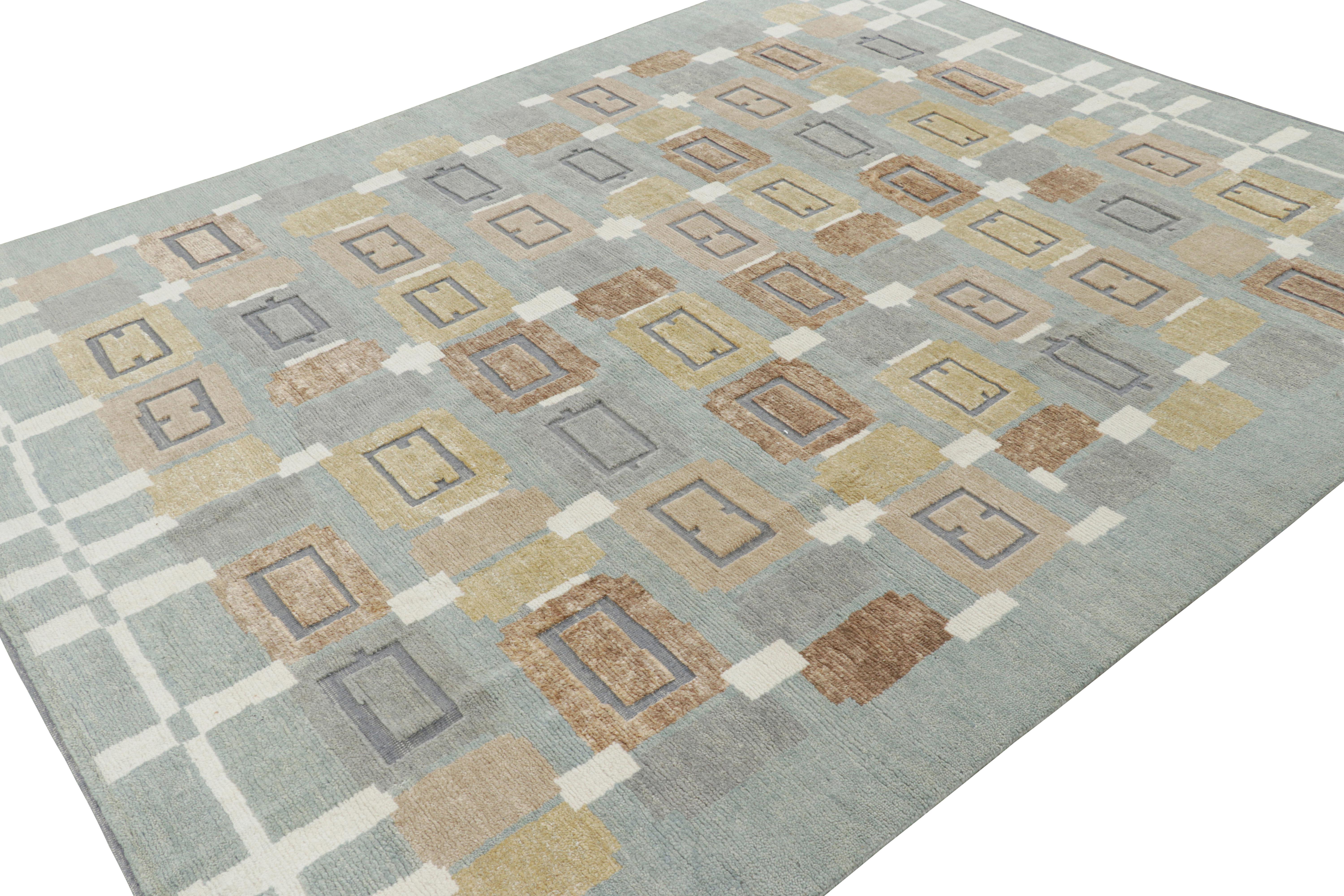 Rug & Kilim's Teppich im skandinavischen Stil in Blau mit beige-braunen geometrischen Mustern (Handgeknüpft) im Angebot