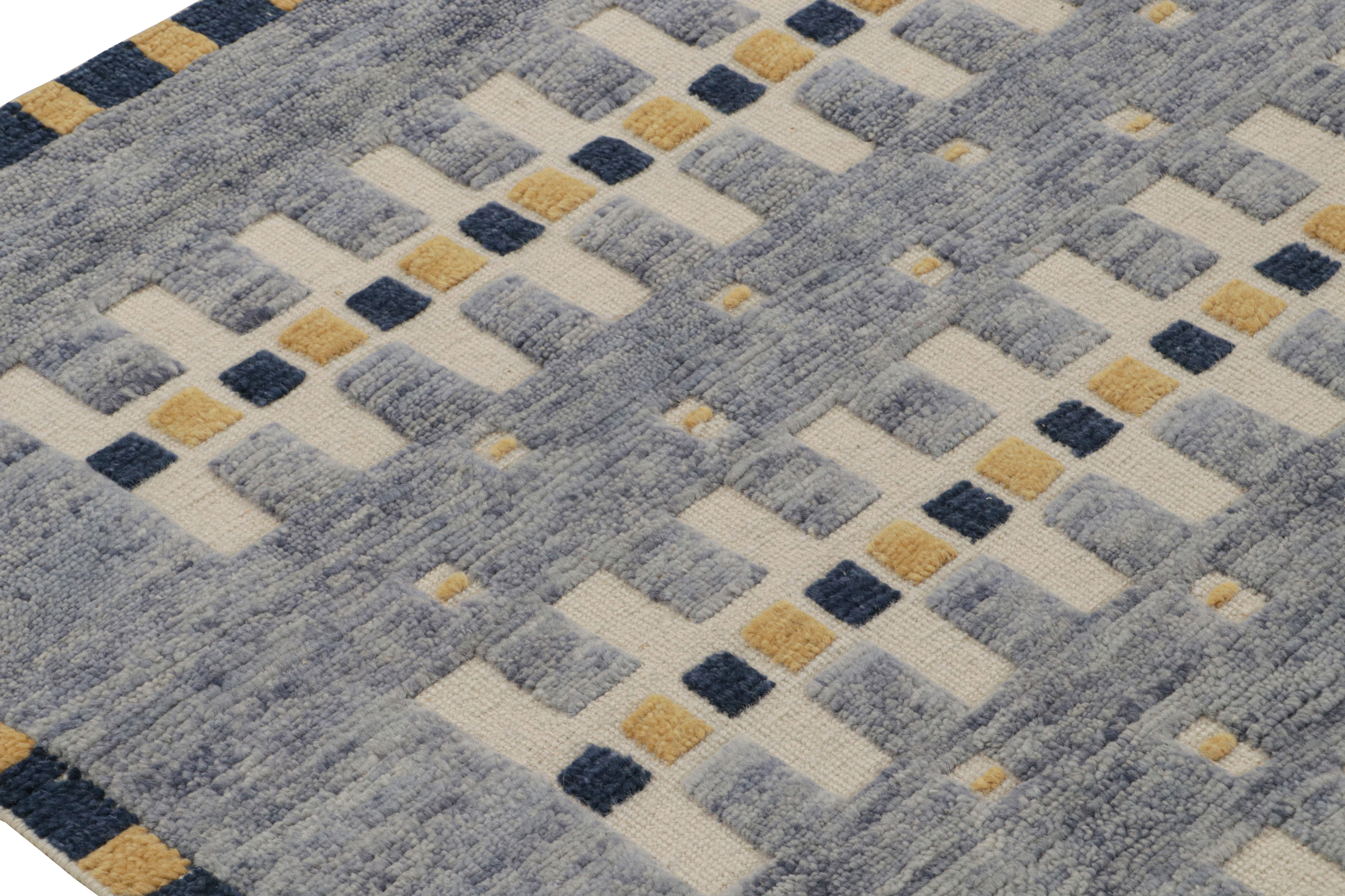Noué à la main Tapis de style scandinave bleu à motifs géométriques de Rug & Kilim en vente