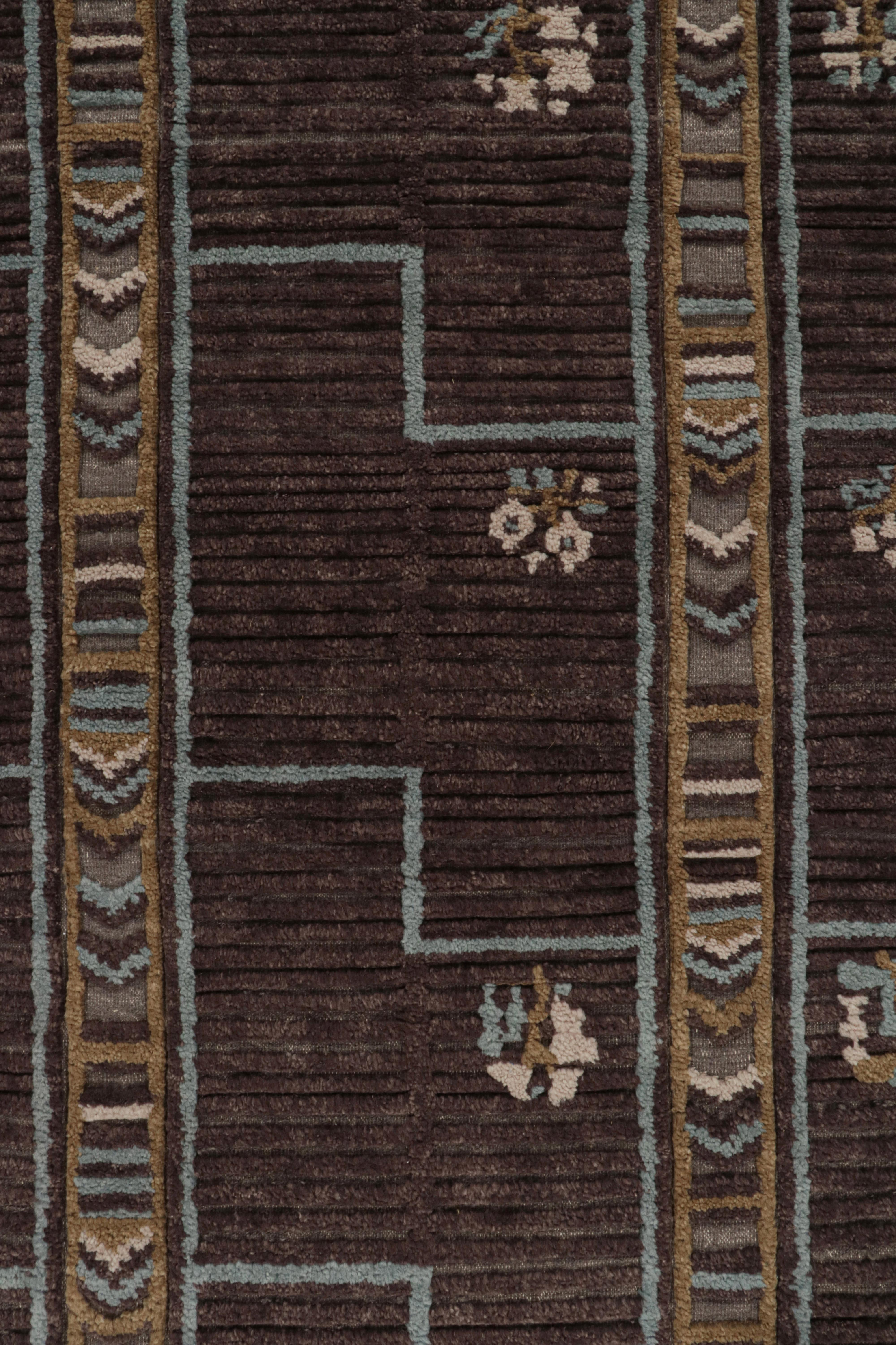 Rug & Kilim: tappeto in stile scandinavo con motivi marroni, blu e oro In condizioni Nuovo in vendita a Long Island City, NY