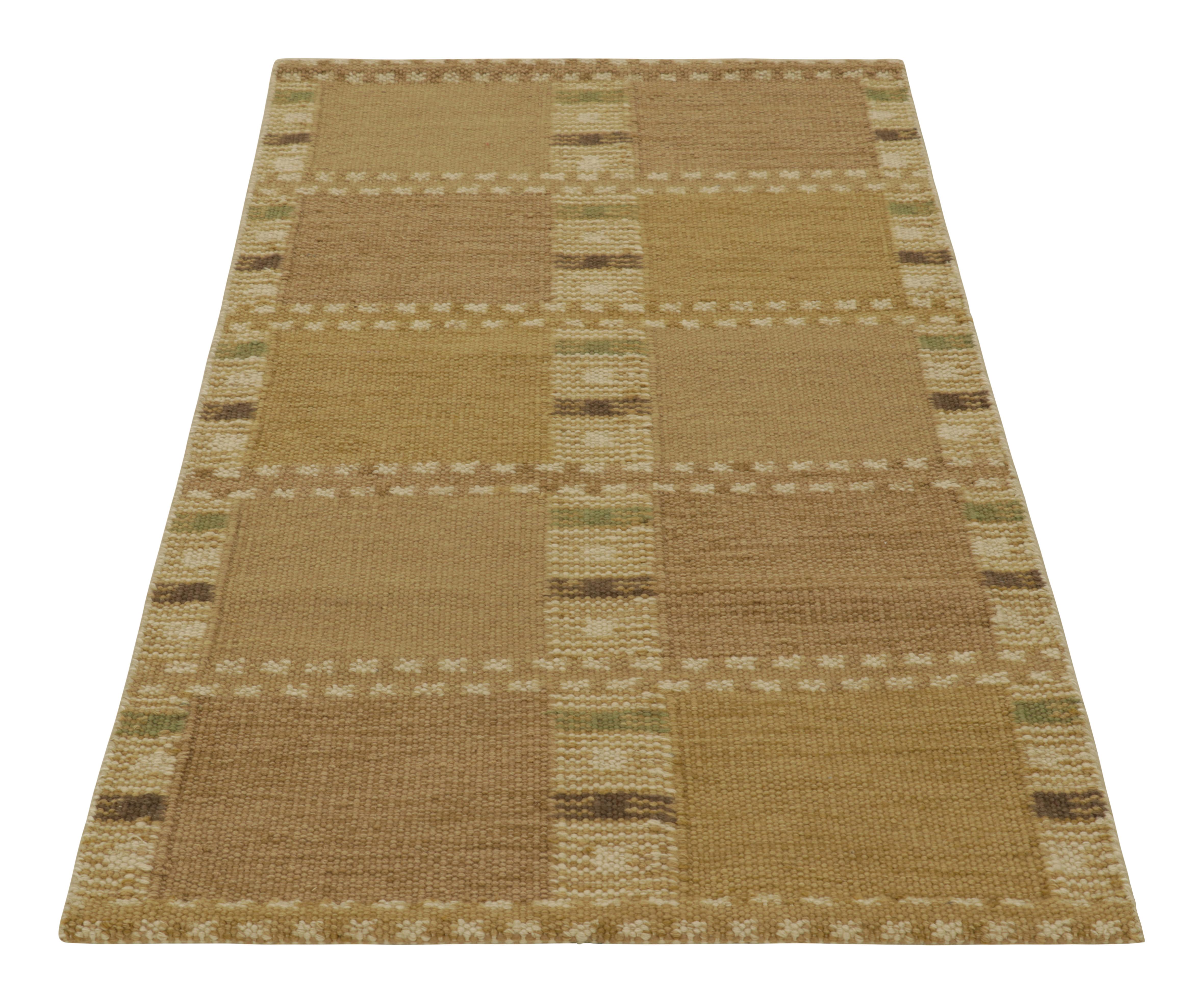 Indian Rug & Kilim’s Scandinavian Style Rug in Gold, with Geometric Patterns For Sale