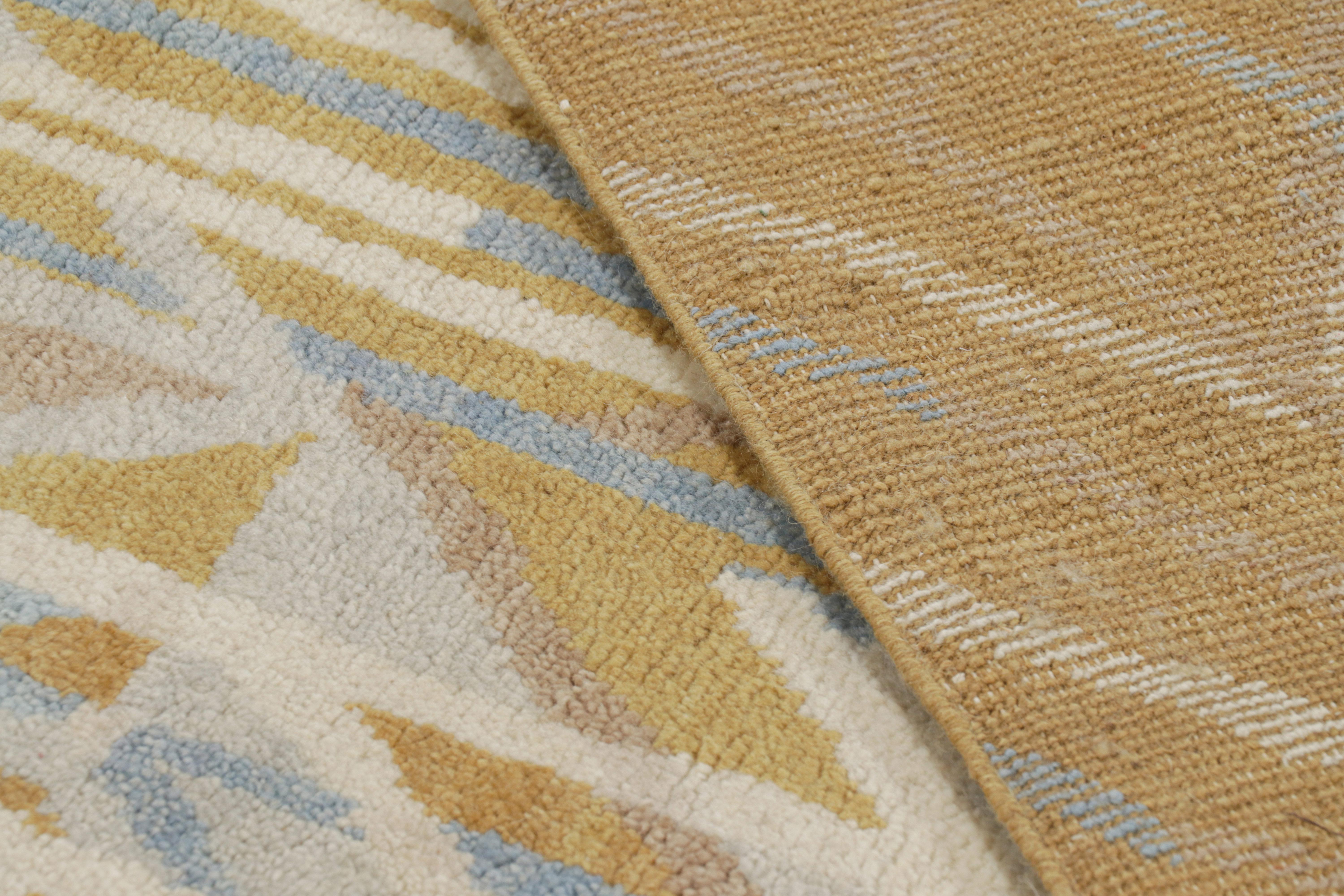 Contemporary Rug & Kilim’s Scandinavian Style Rug in Gold with Geometric Patterns For Sale