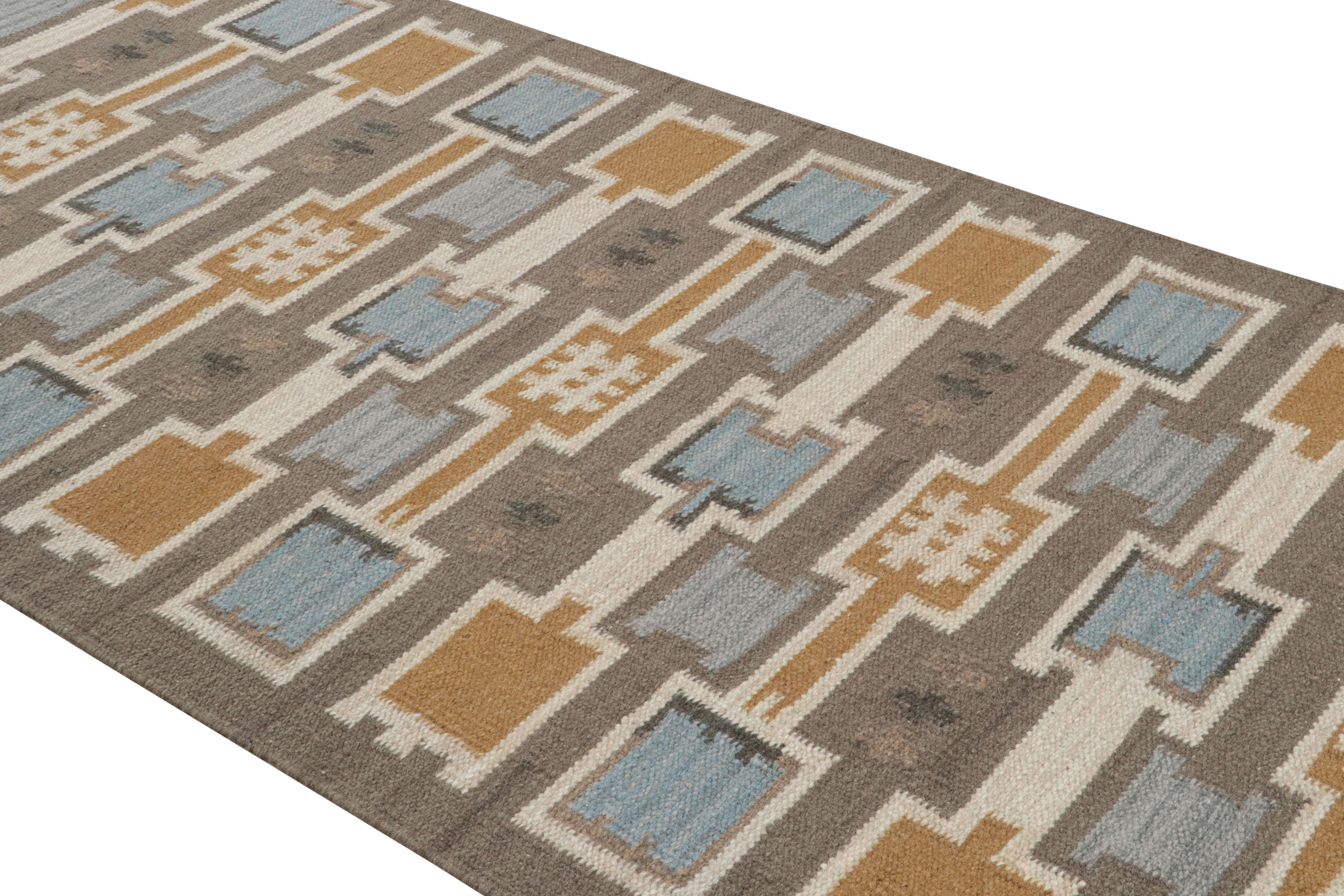 A bold new addition to Rug & Kilim’s Scandinavian Collection, this handwoven 4x14 rug reflects a contemporary take on mid-century Rollakans and Swedish Deco style.
On the Design:
This new flat weave reinvents vintage Scandinavian Kilim in ways that