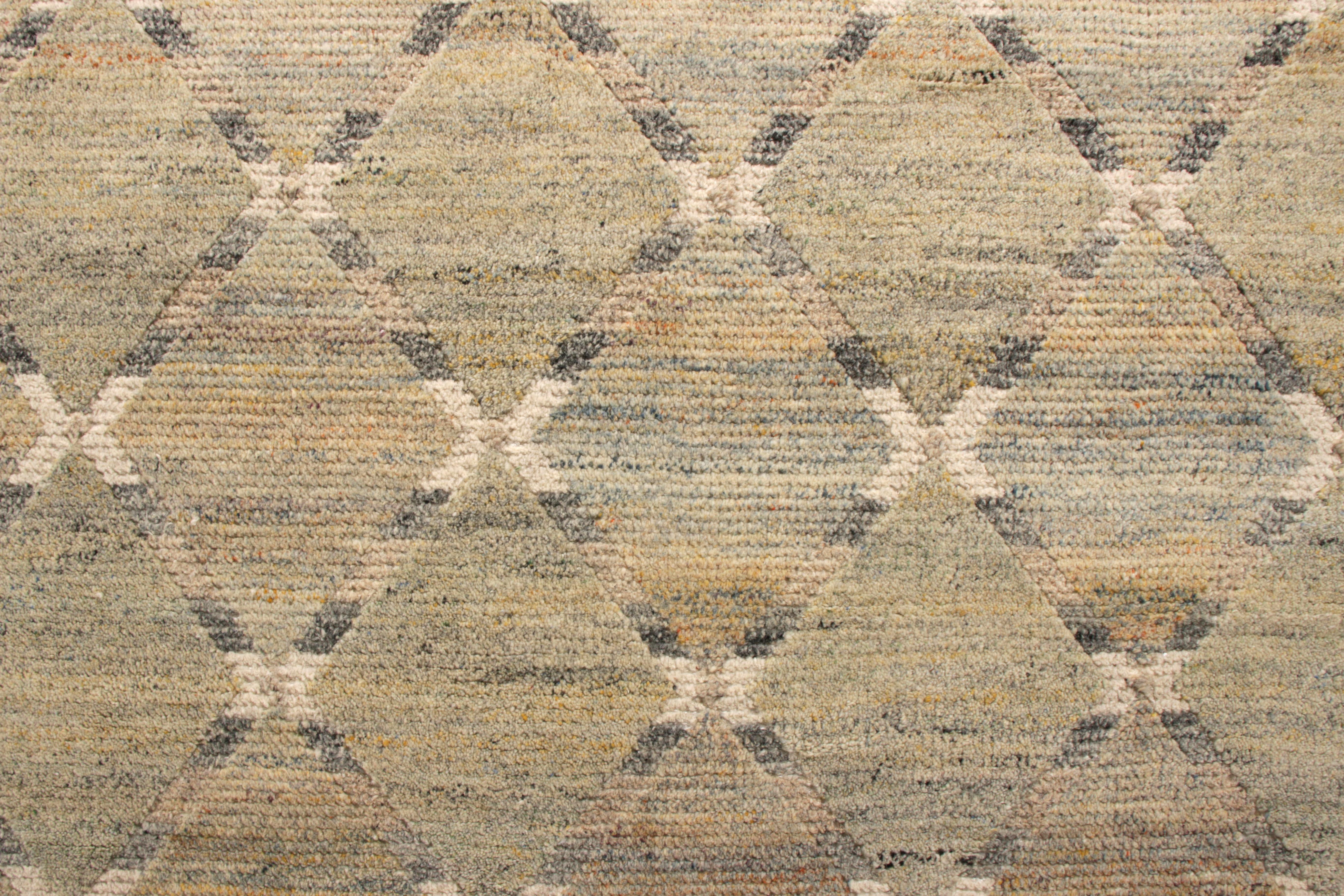 Alfombra de estilo escandinavo Rug & Kilim con diseño enrejado verde y marrón beige Anudado a mano en venta