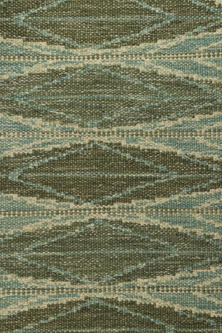 Tapis de style scandinave de Rug & Kilim en vert et bleu, avec des motifs géométriques Neuf - En vente à Long Island City, NY