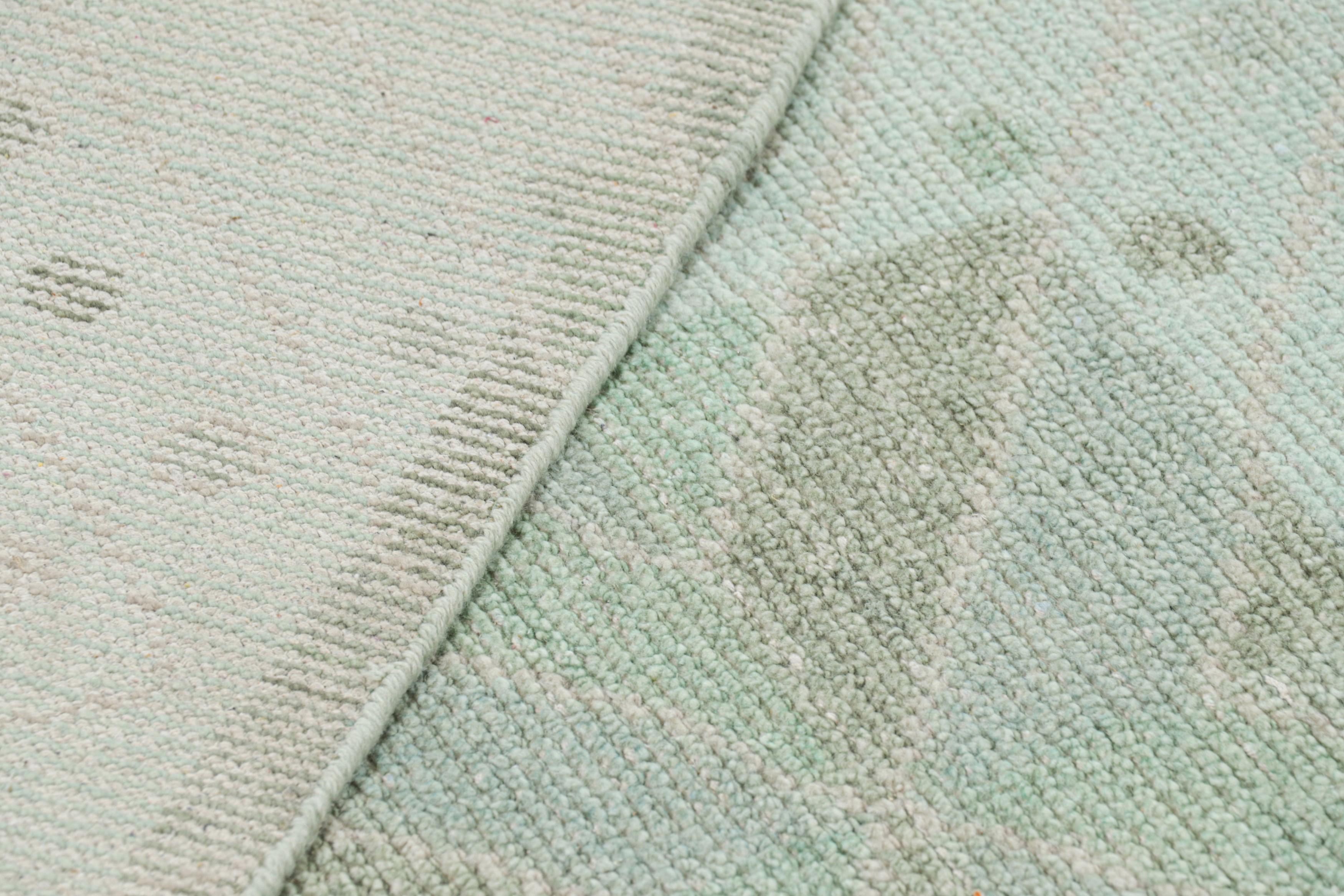 Laine Tapis de style scandinave de Rug & Kilim en vert et bleu avec motifs géométriques en vente