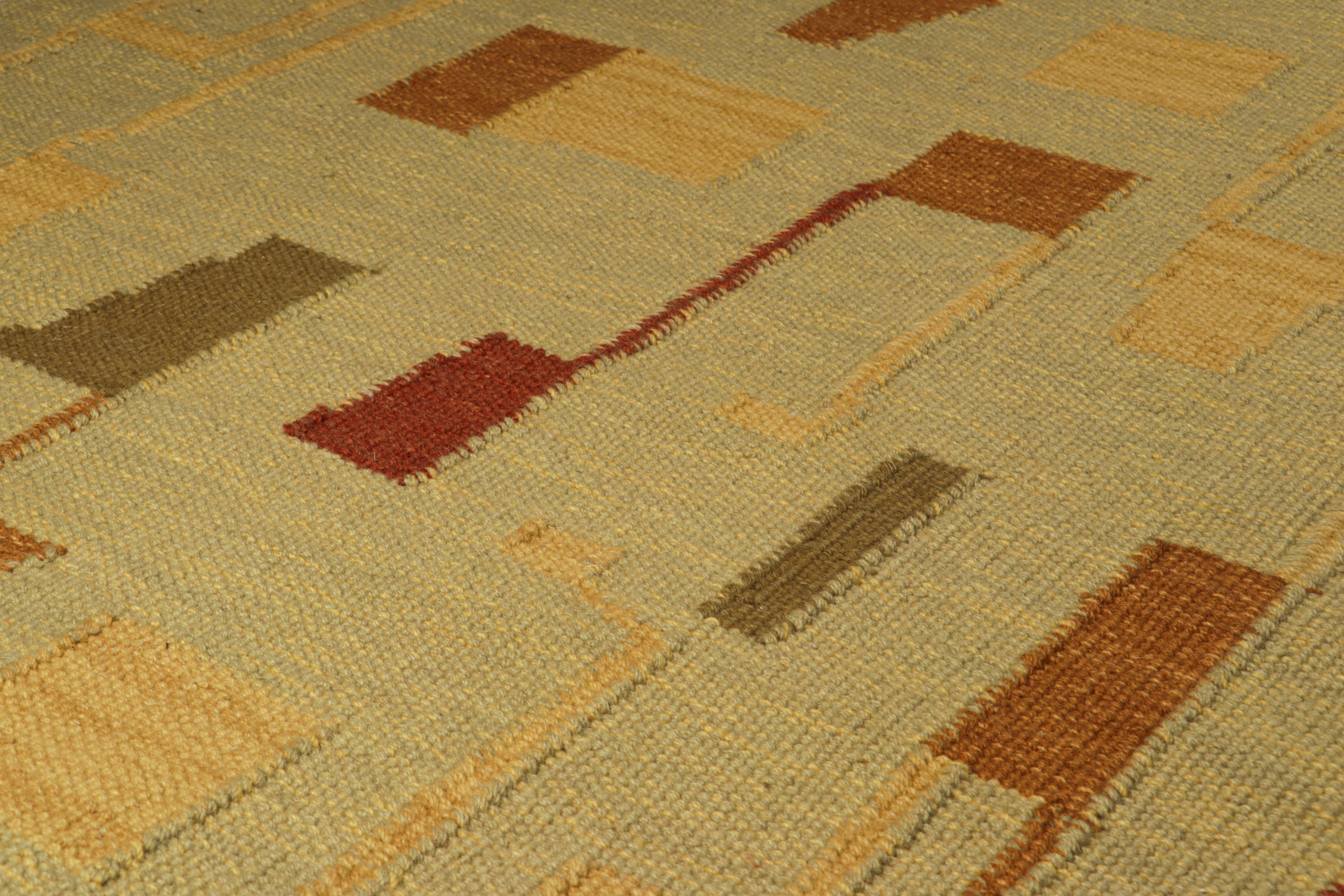 Moderno Rug & Kilim è un tappeto in stile scandinavo di colore verde con motivo geometrico colorato in vendita