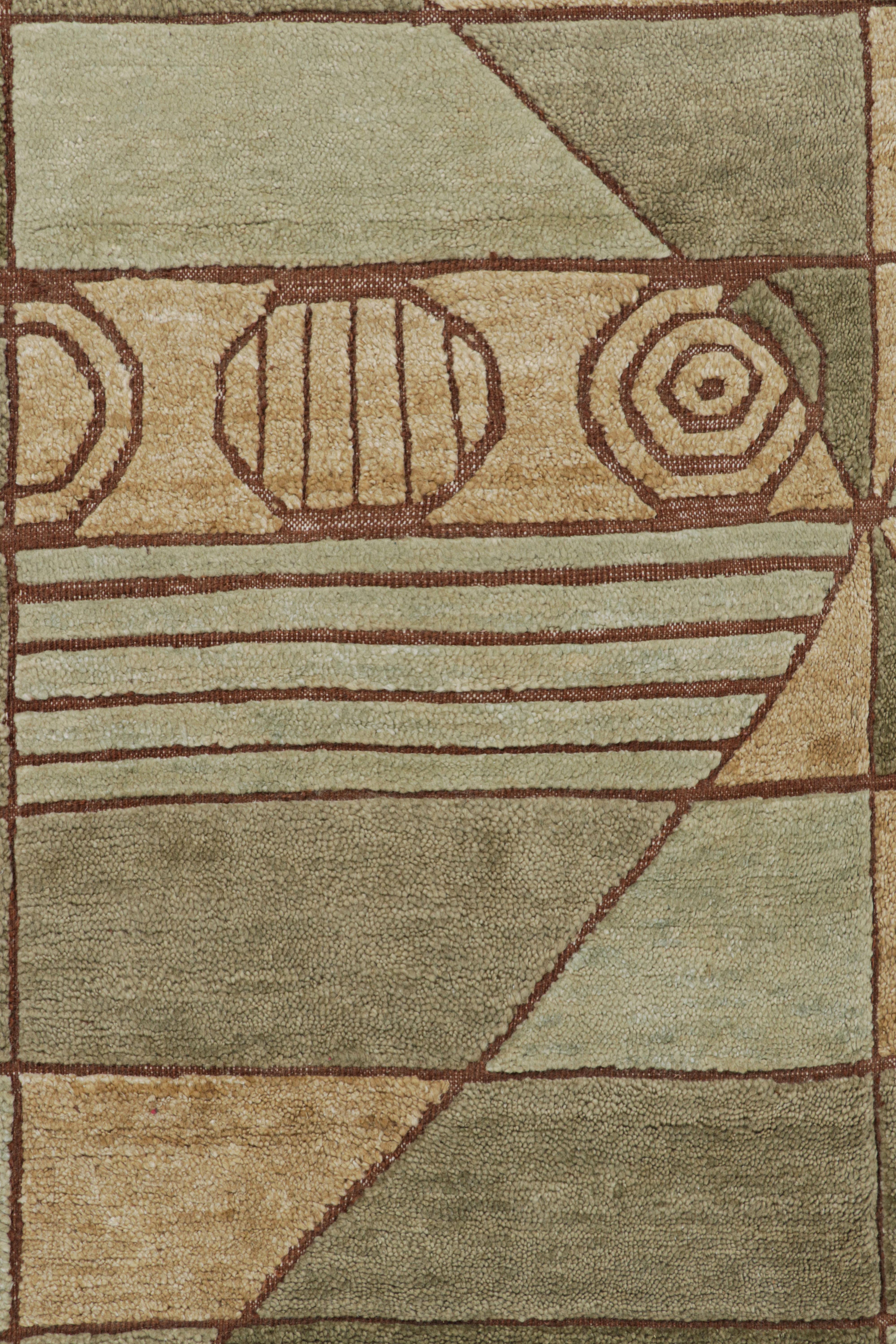 Tappeto in stile scandinavo di Rug & Kilim in verde con motivi geometrici alti e bassi In condizioni Nuovo in vendita a Long Island City, NY