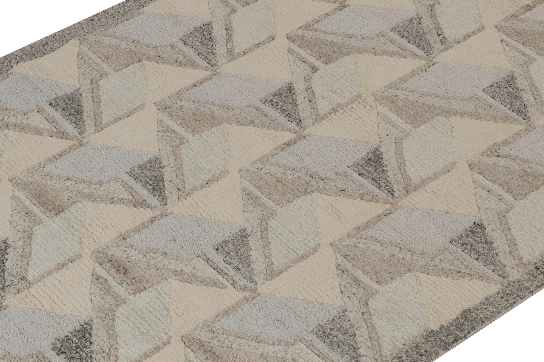 Rug & Kilim's Teppich im skandinavischen Stil in Elfenbein, Grau und Blau Geometrisches Muster (Indisch) im Angebot