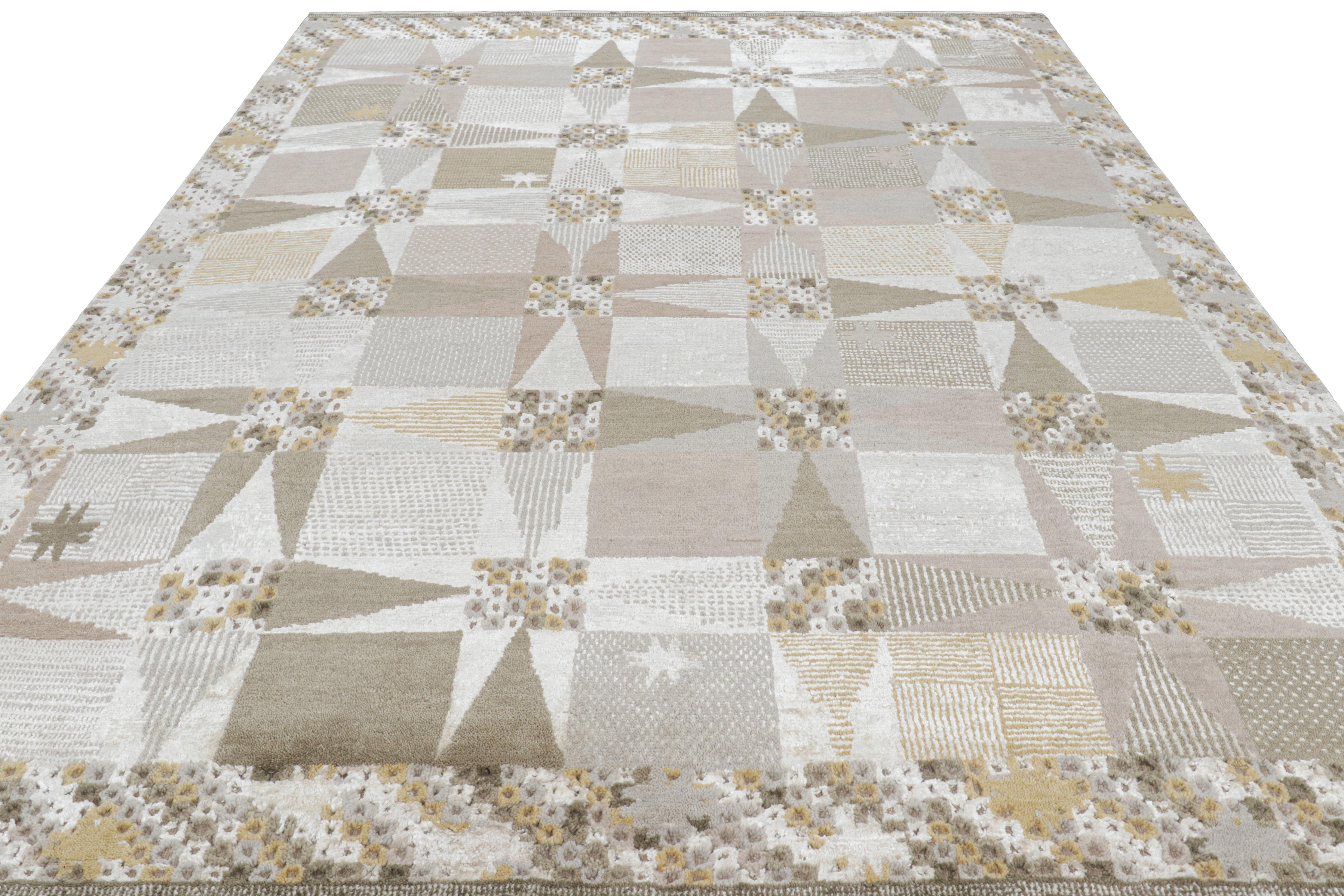 Indiano Rug & Kilim: Tappeto in stile scandinavo con motivo geometrico grigio-argento e beige in vendita
