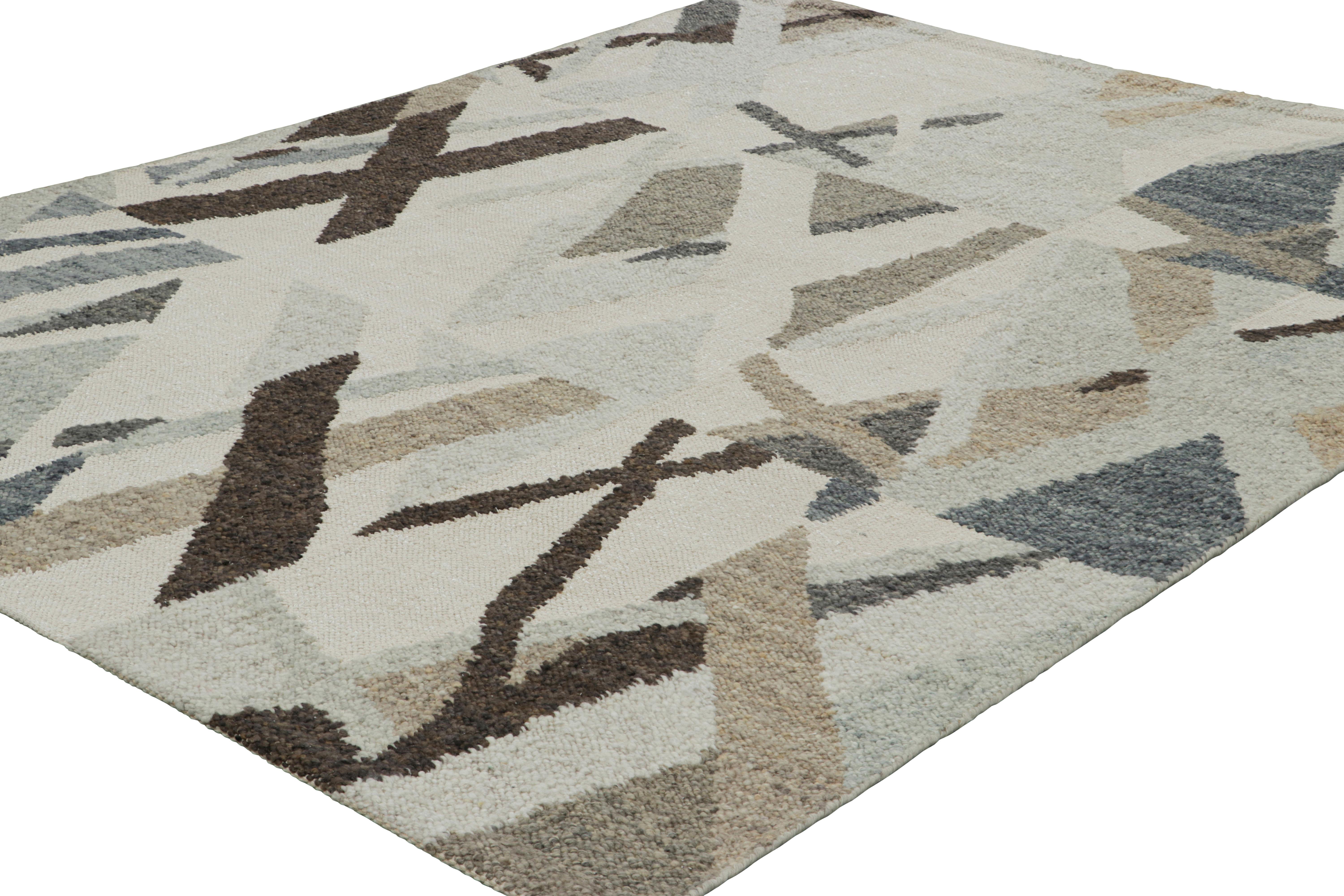Rug & Kilim's Teppich im skandinavischen Stil in Weiß, Beige und Grau mit geometrischen Mustern (Indisch) im Angebot