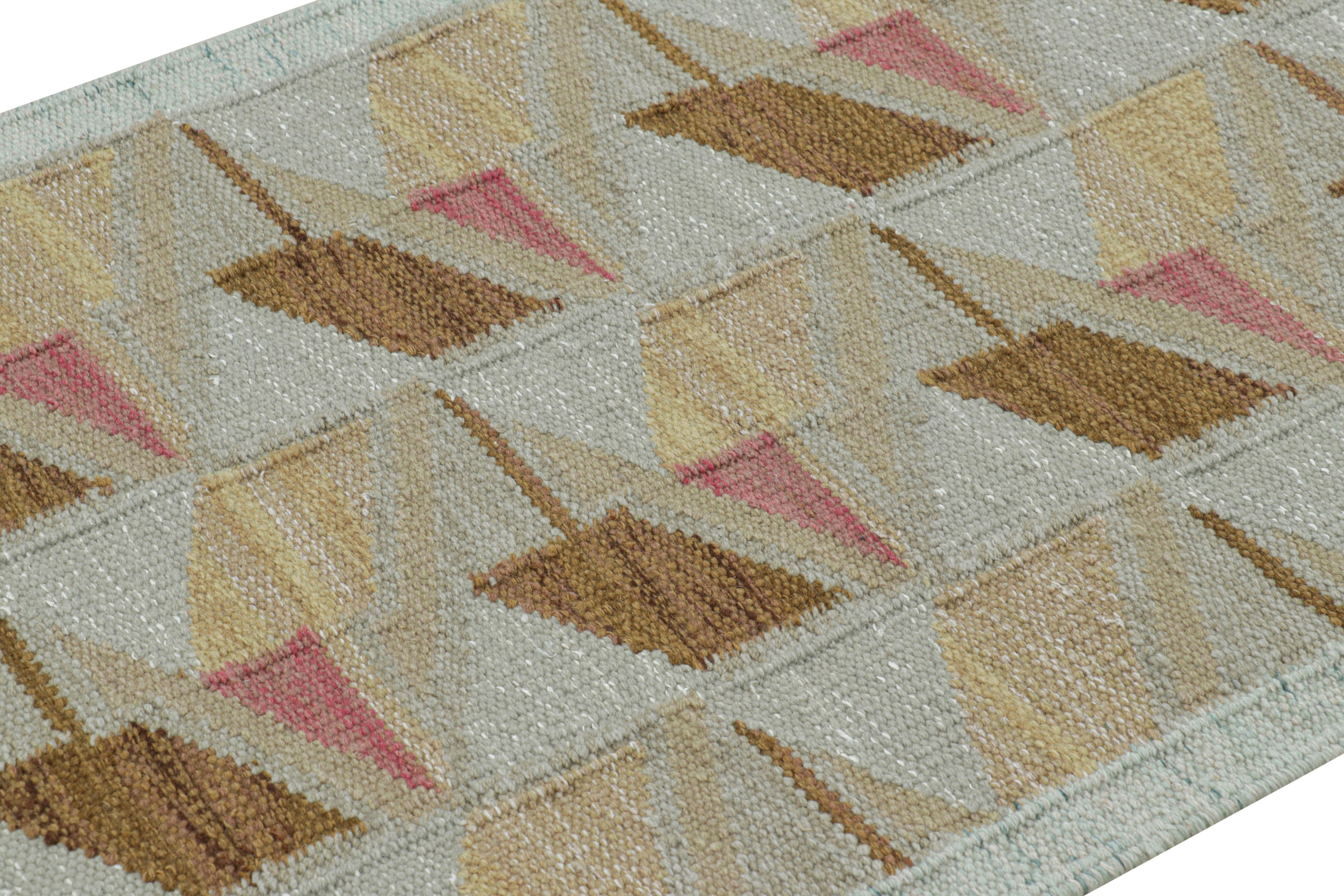 Dieser 3x5-Teppich ist eine neue Ergänzung zu den Flachgeweben in der preisgekrönten skandinavischen Teppichkollektion von Rug & Kilim. Das Design des aus handgewebter Wolle und natürlichen Garnen hergestellten Teppichs ist von den schwedischen