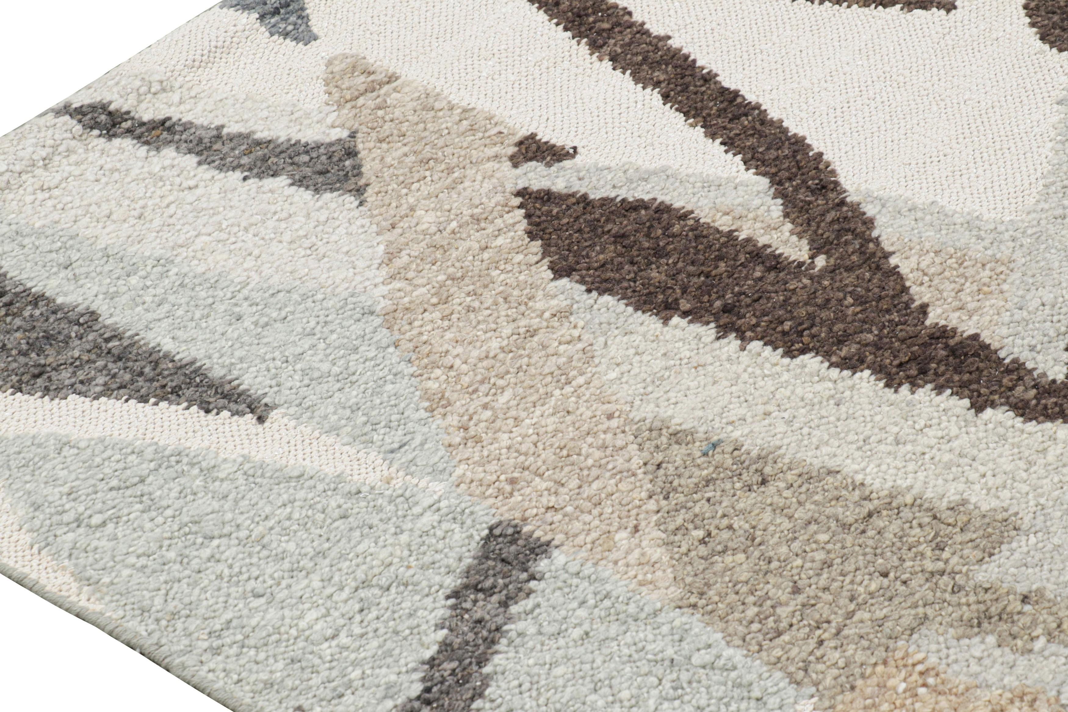 Modern Rug & Kilim's Scandinavian Style Rug in White with Abstract Geometric Patterns For Sale