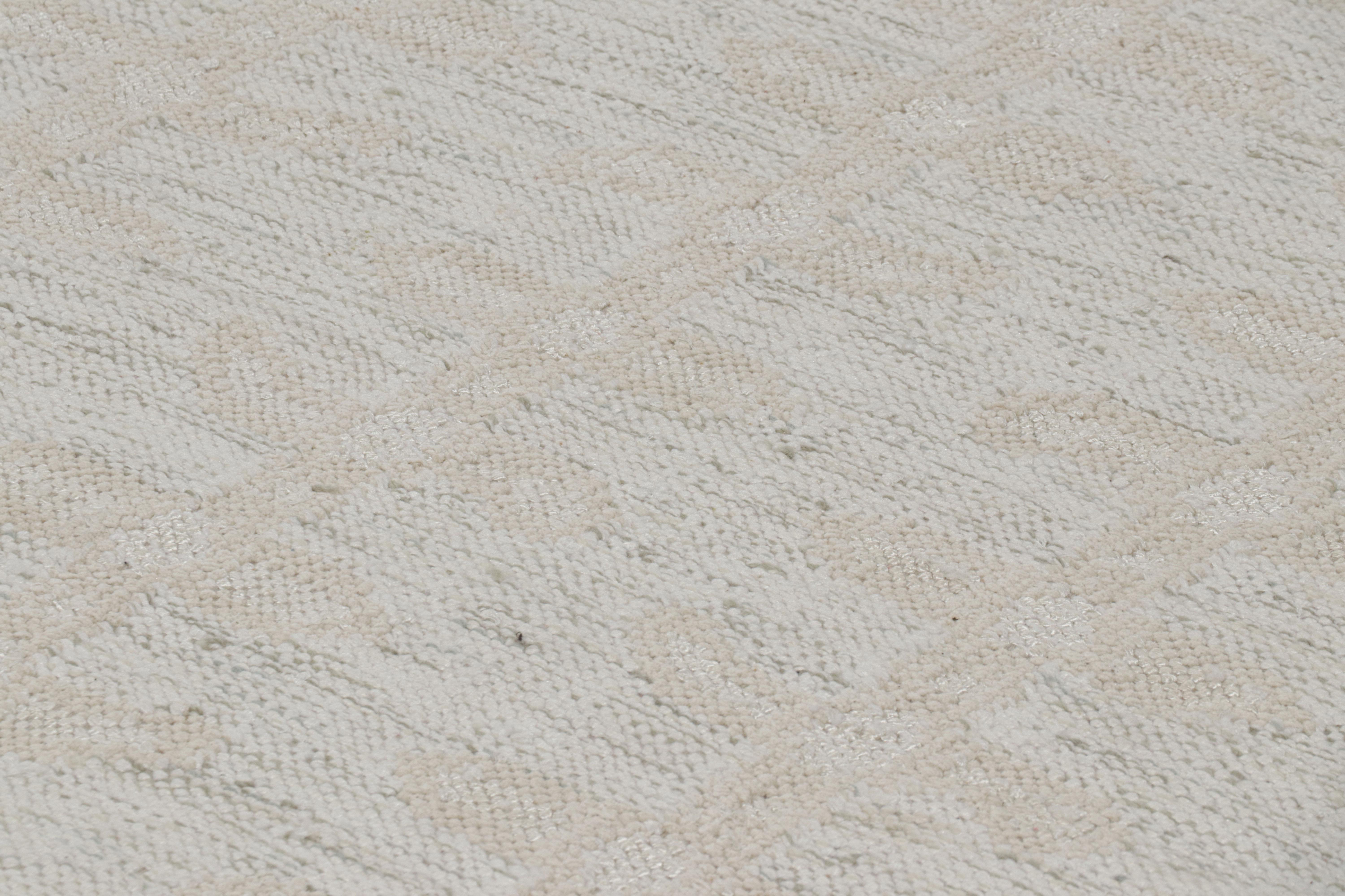 Dieser 10x14 große Teppich aus handgewebter Wolle ist eine aufregende neue Ergänzung der skandinavischen Teppichkollektion von Rug & Kilim - eine zeitgenössische Neuinterpretation des schwedischen Minimalismus und der Vintage-Teppiche und Textilien