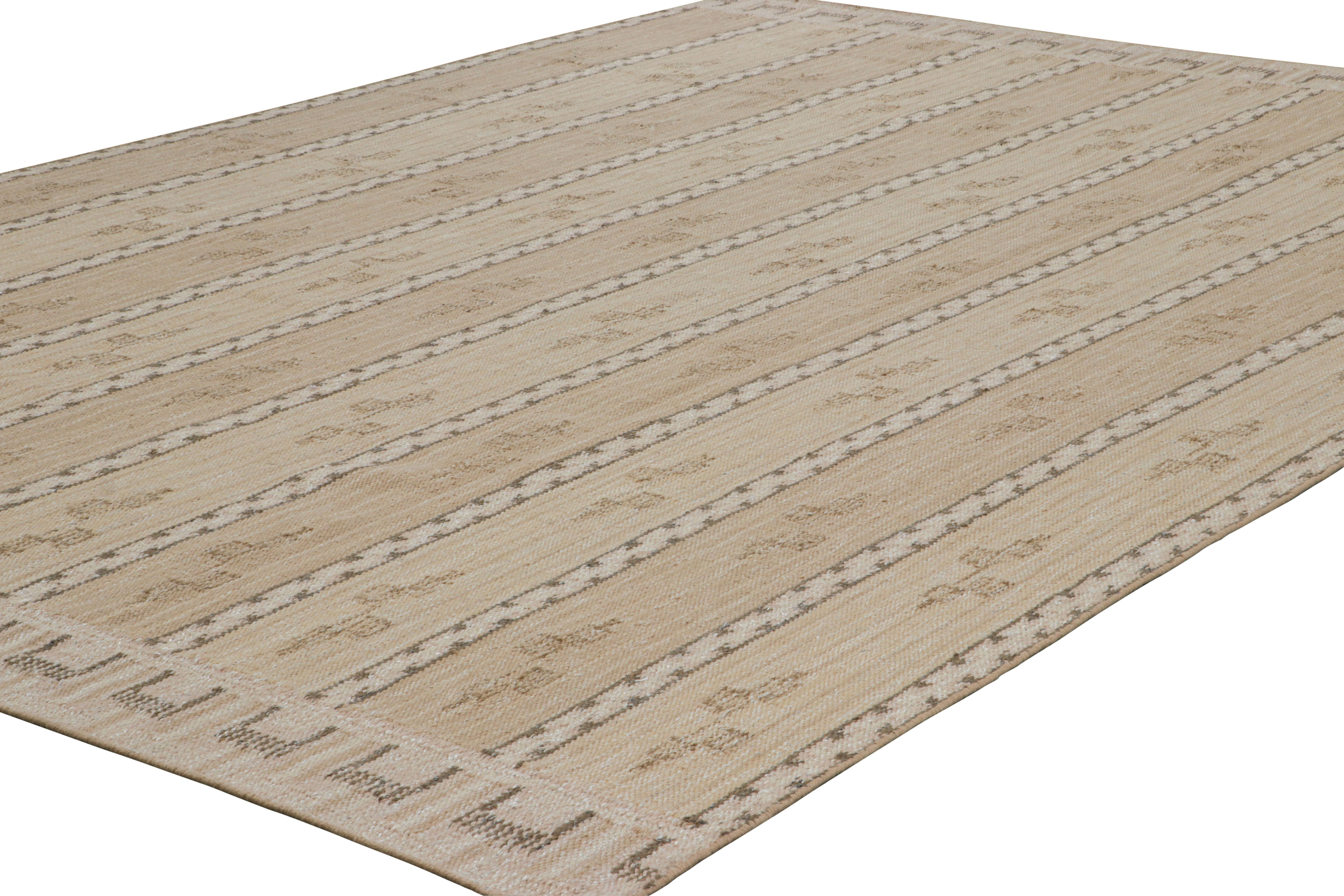 Tissé à la main Tapis de style scandinave de Rug & Kilim, pêche avec motifs géométriques beige-brun en vente