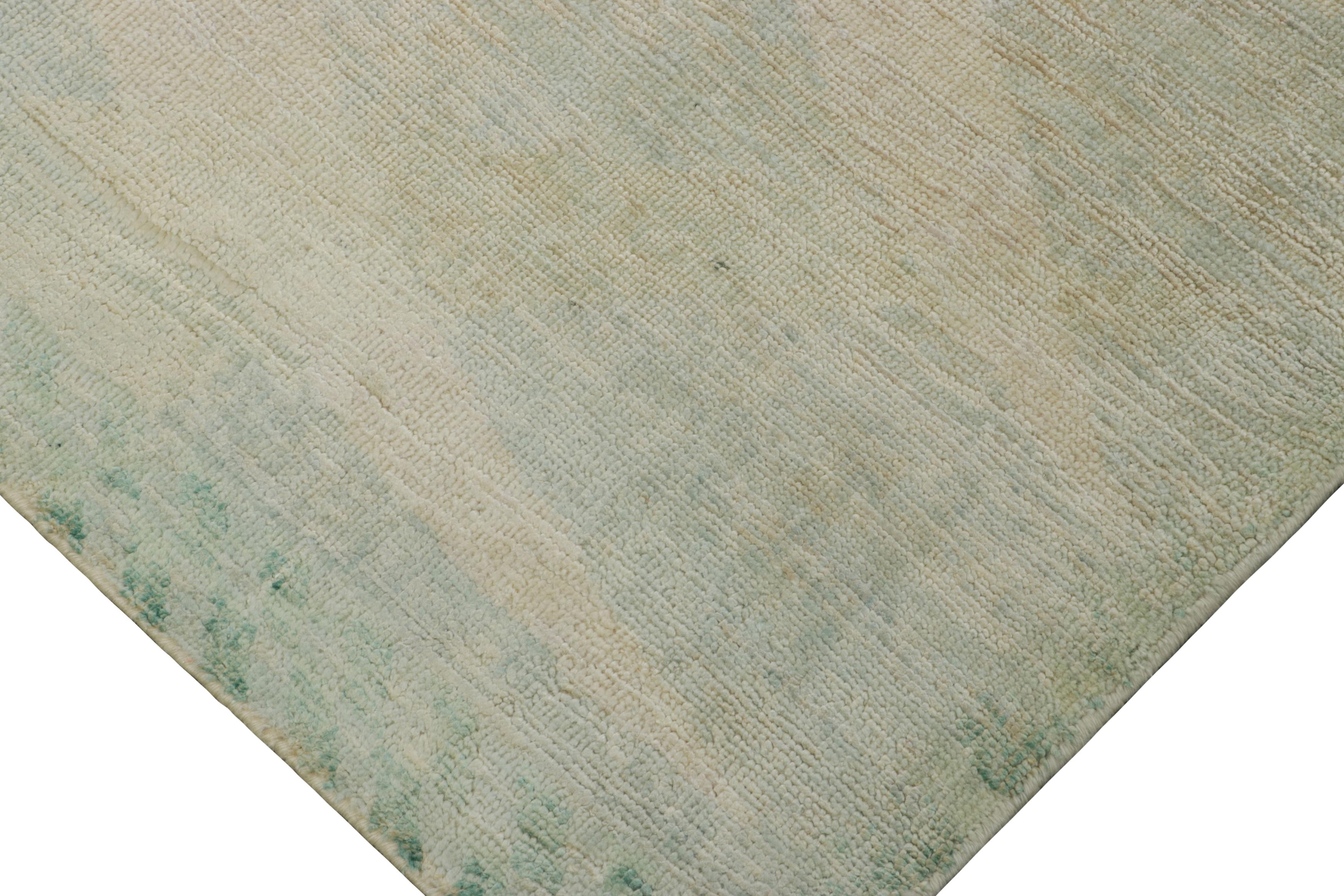 Rug & Kilim’s Scandinavian Style Rug, Subtle Geometric Pattern in Cream and Blue In New Condition For Sale In Long Island City, NY