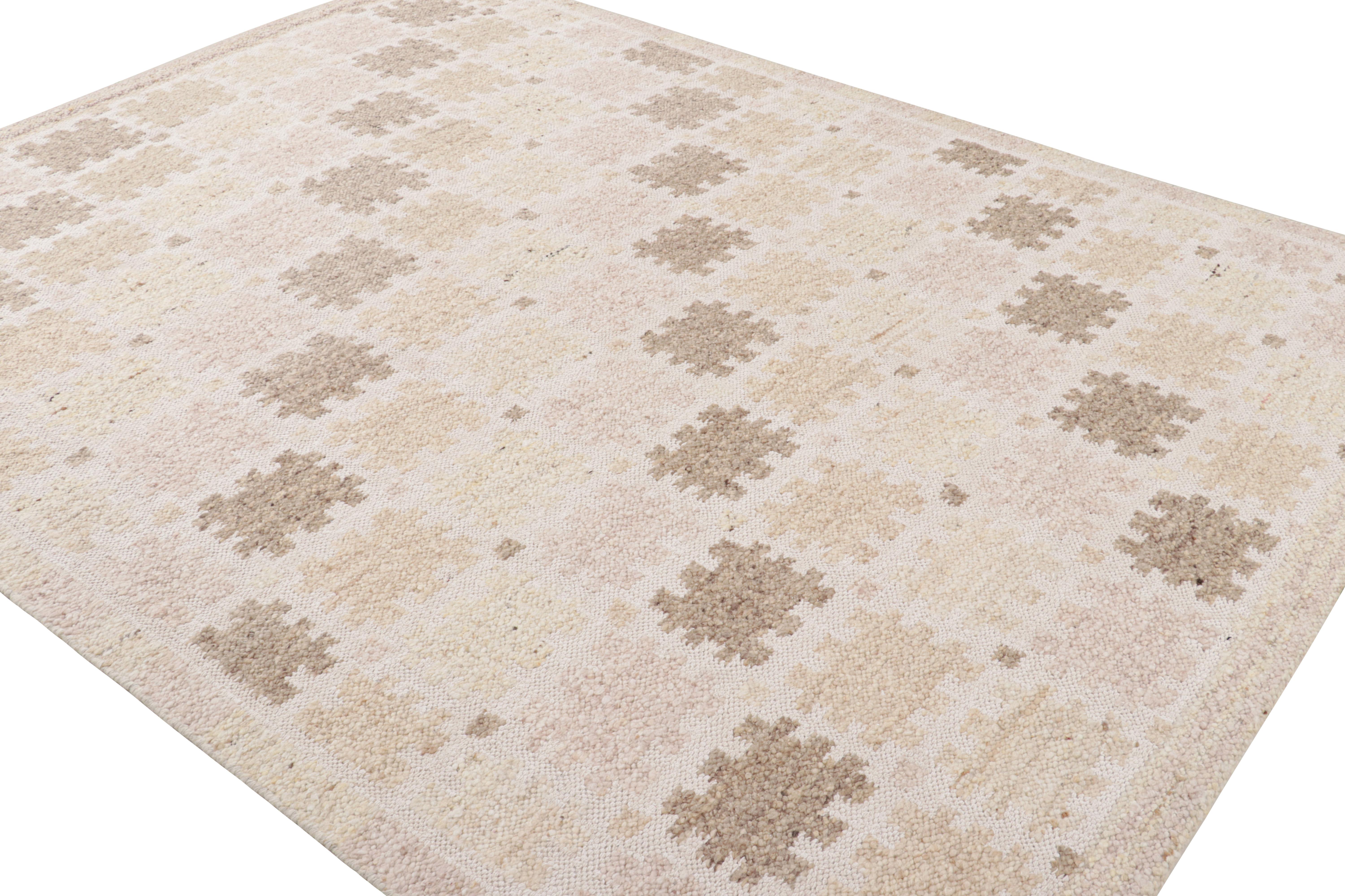 Indian Rug & Kilim’s Scandinavian Style Rug with Beige-Brown, White Geometric Pattern For Sale