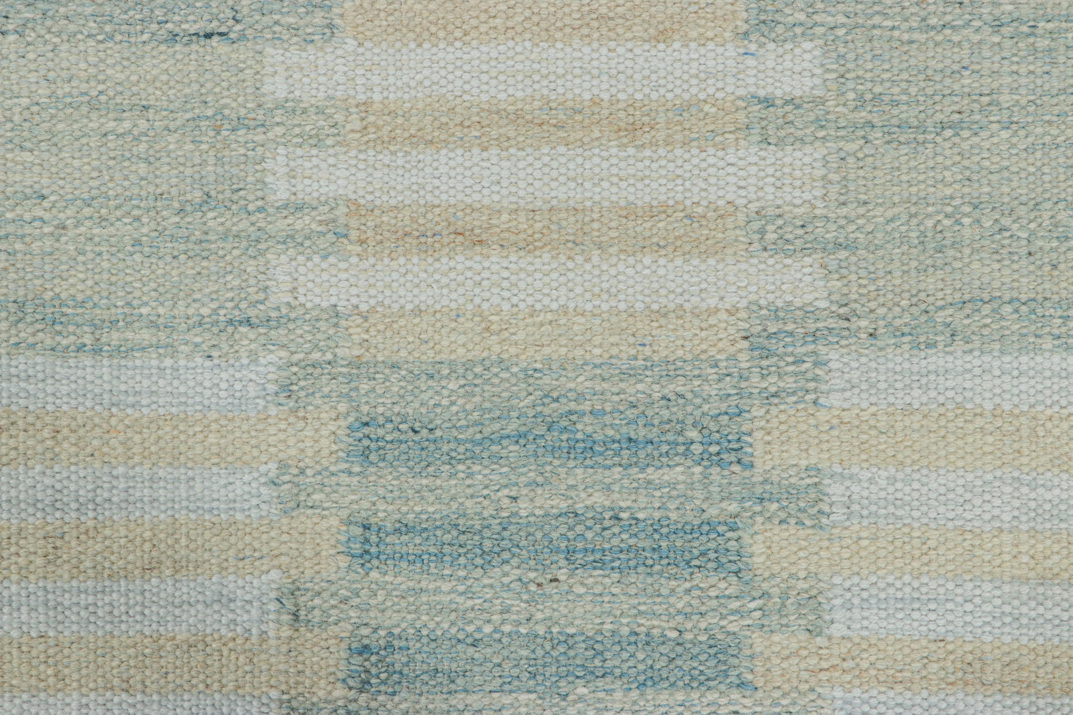 Scandinavian Modern Rug & Kilim’s Scandinavian Style Rug with Blue and Cream White Geometric Pattern For Sale