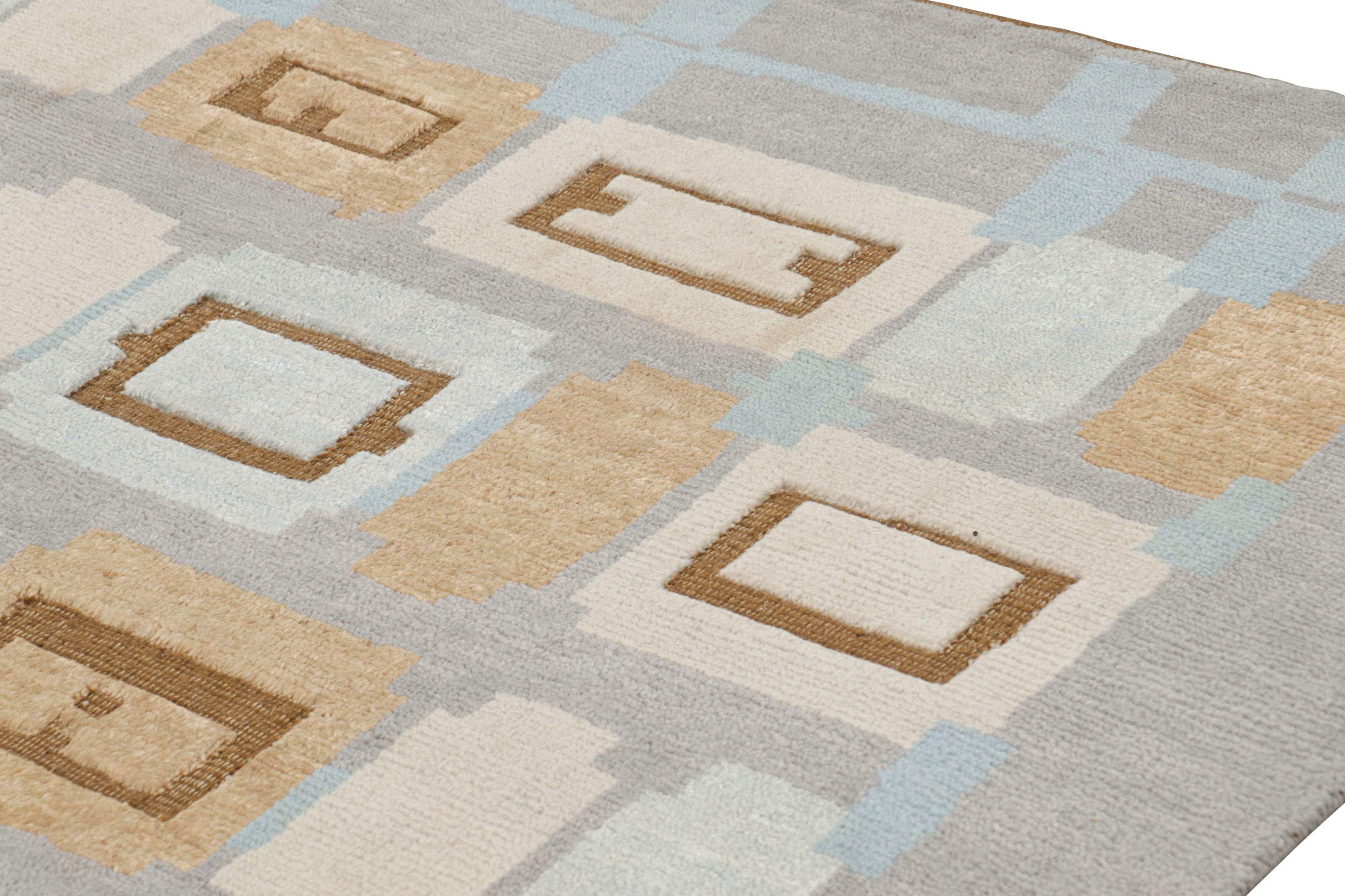 Tappeto in stile scandinavo Rug & Kilim con motivi geometrici blu e grigi In condizioni Nuovo in vendita a Long Island City, NY