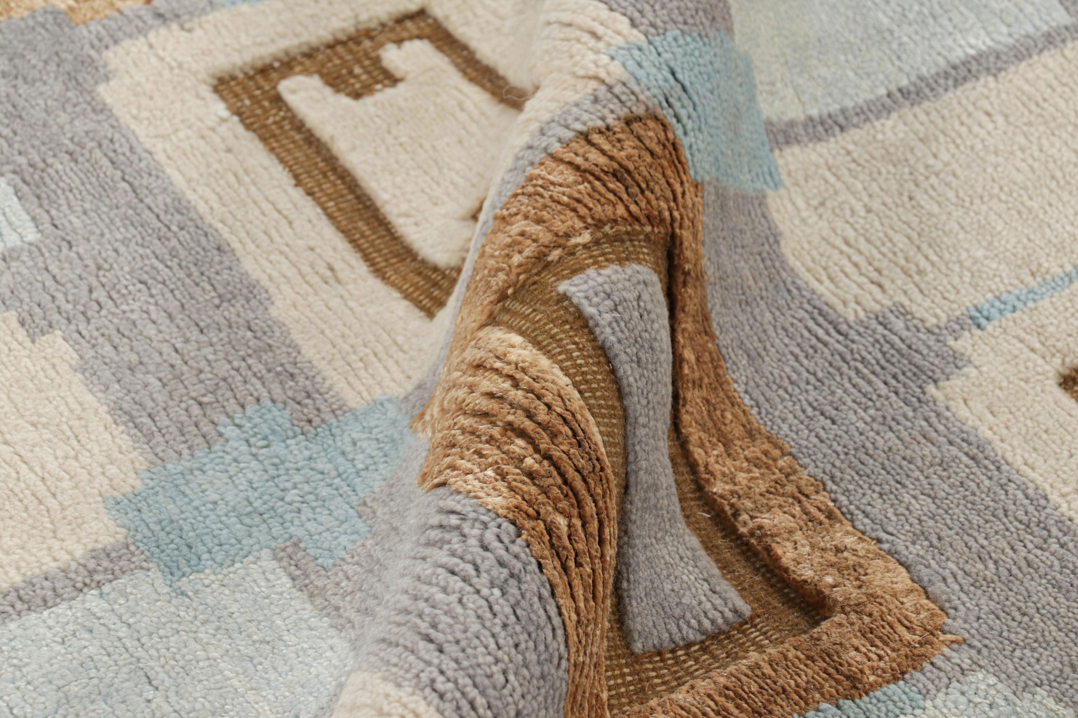 XXIe siècle et contemporain Tapis de style scandinave à motifs géométriques bleus et gris de Rug & Kilim en vente